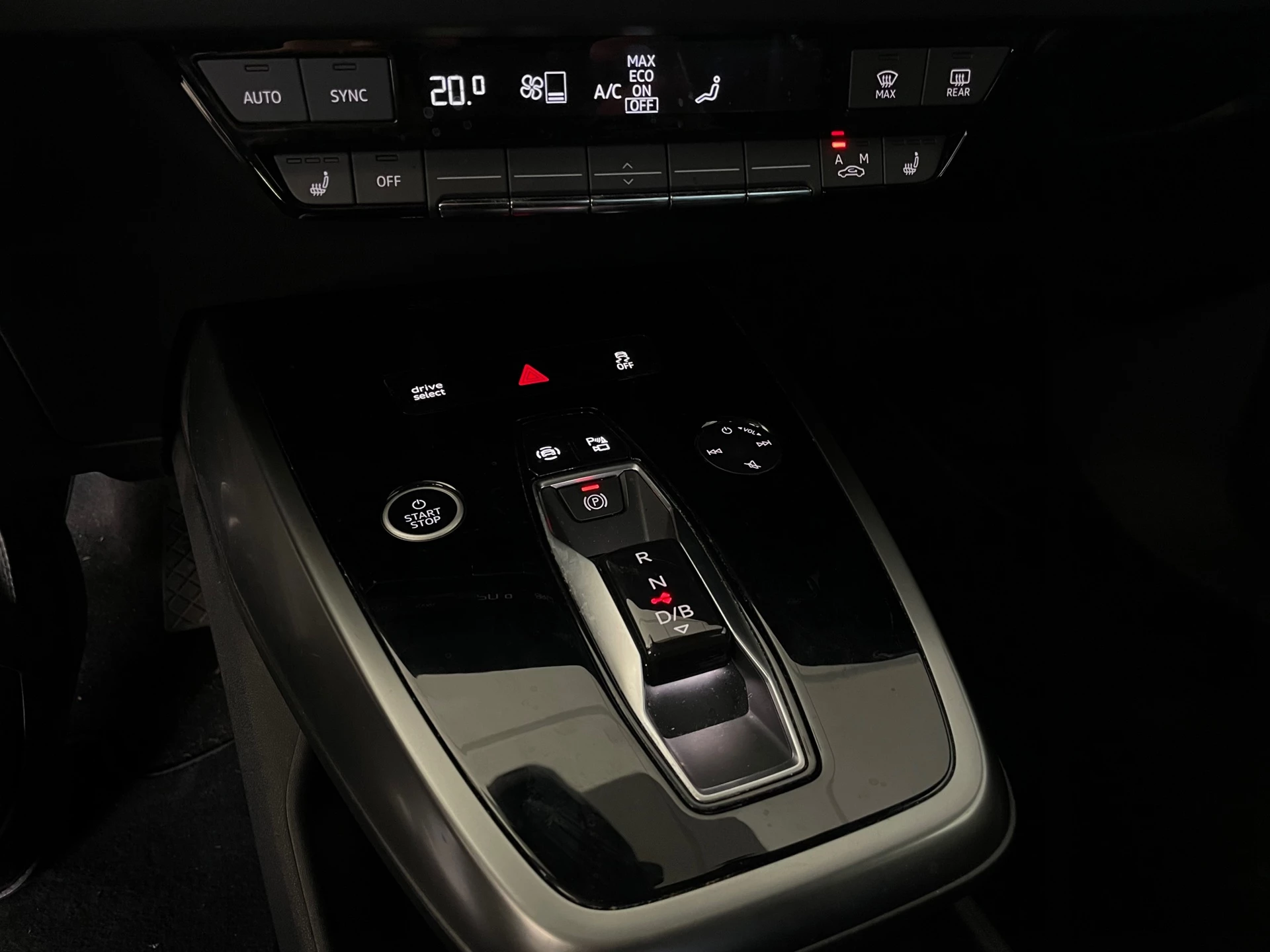 Hoofdafbeelding Audi Q4 e-tron