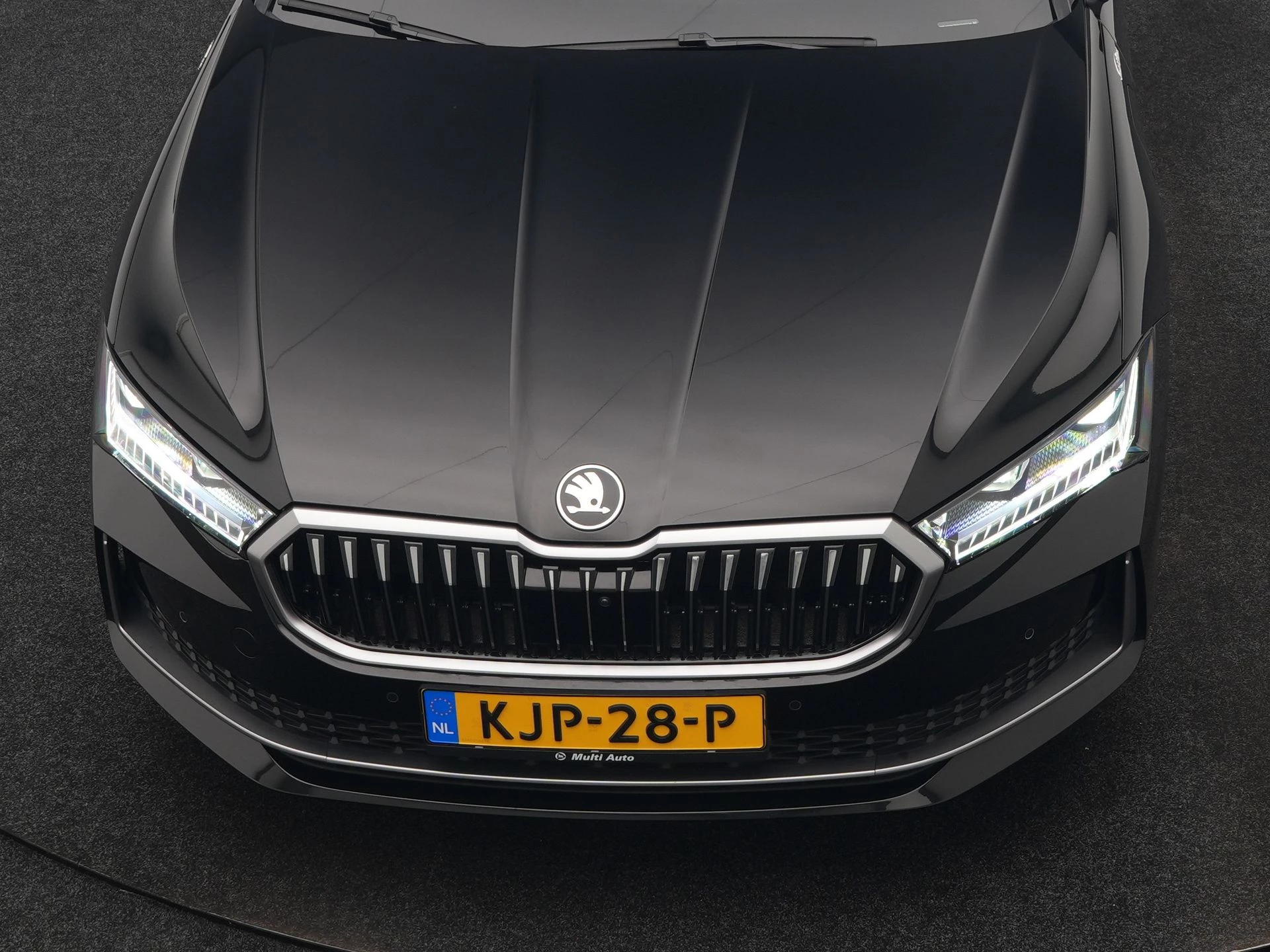 Hoofdafbeelding Škoda Superb