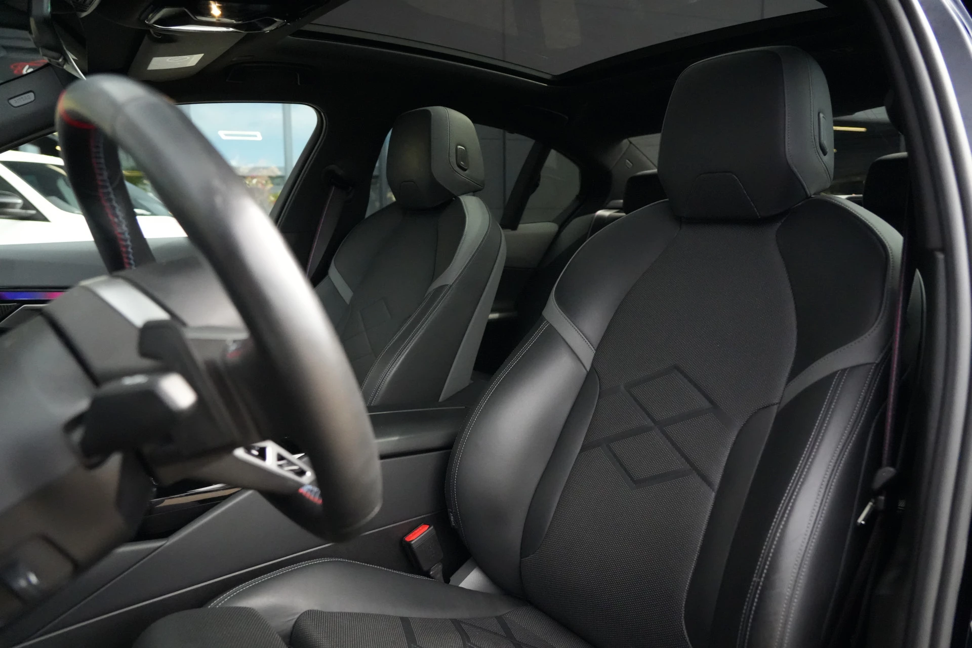 Hoofdafbeelding BMW i5