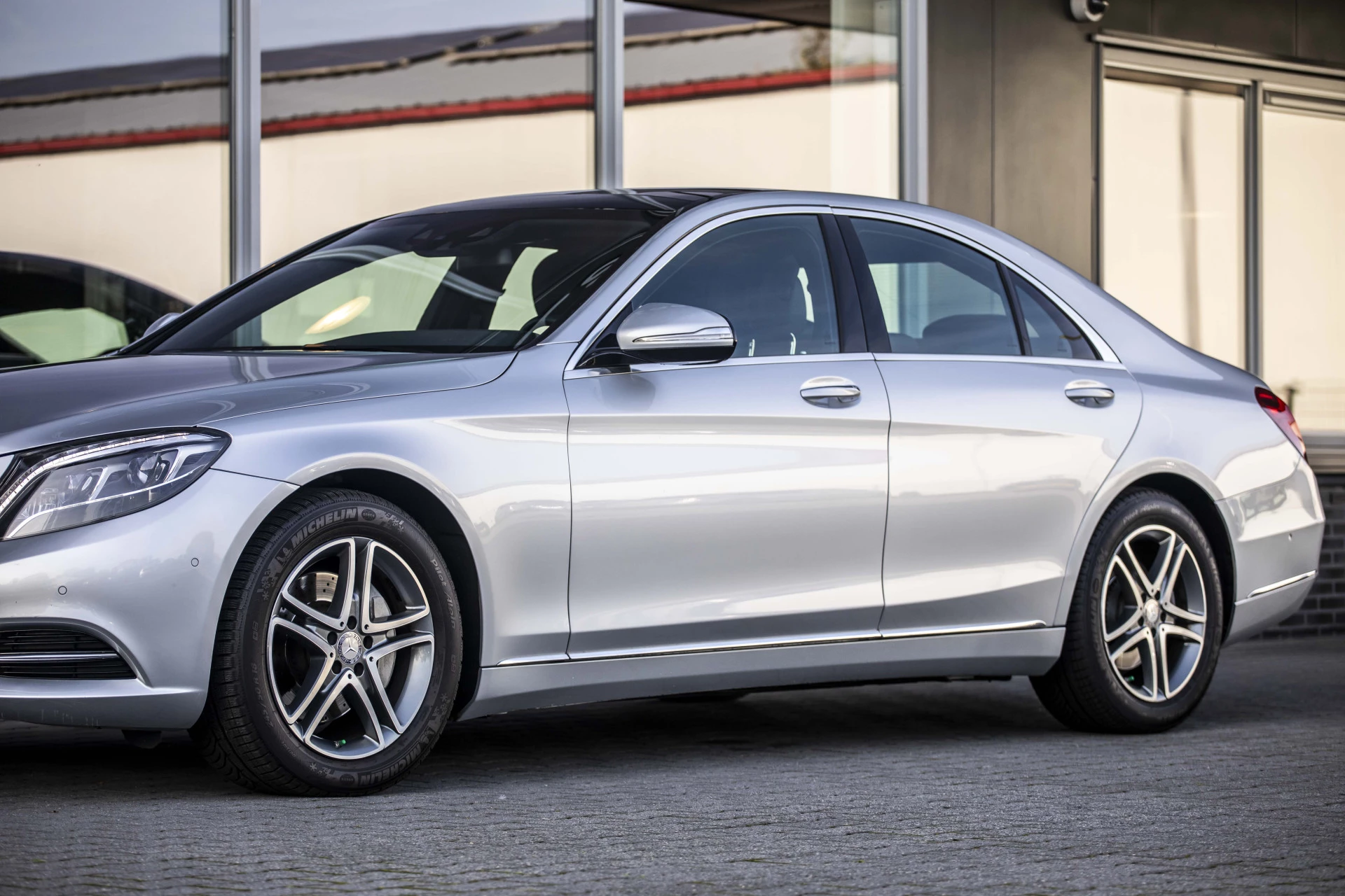 Hoofdafbeelding Mercedes-Benz S-Klasse