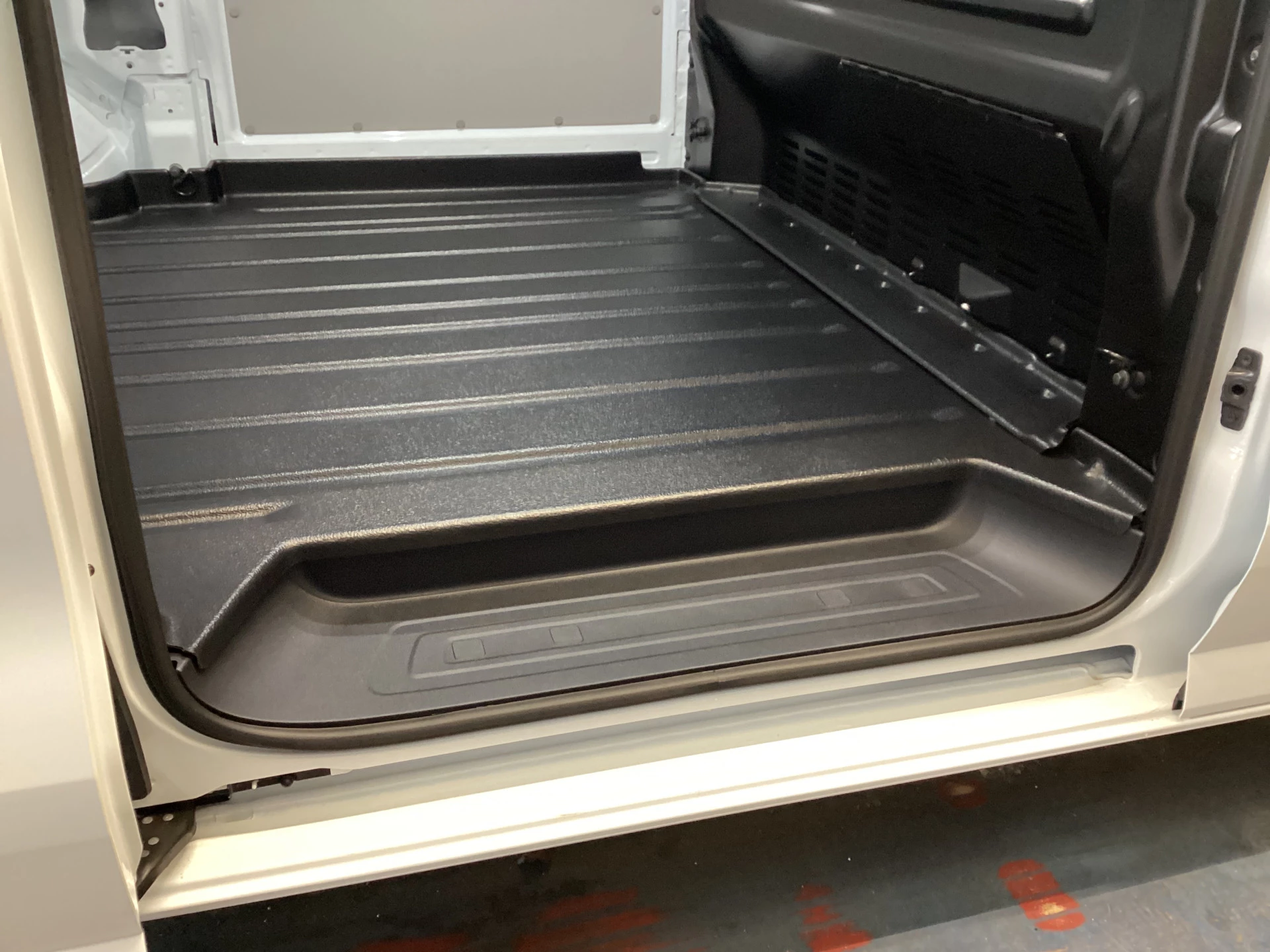 Hoofdafbeelding Ford E-Transit Custom