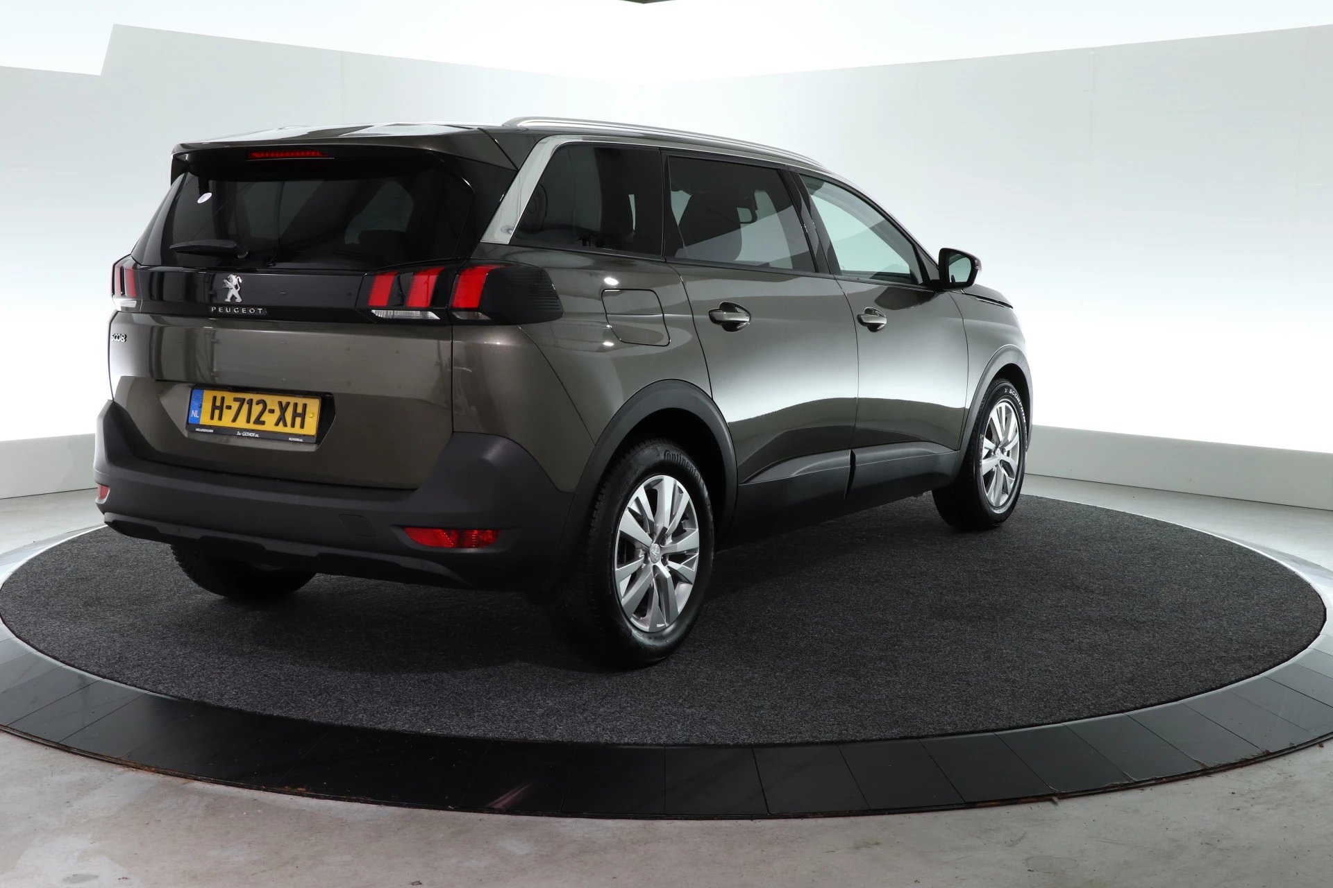 Hoofdafbeelding Peugeot 5008