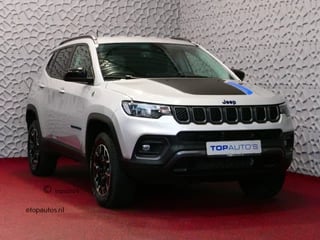 Hoofdafbeelding Jeep Compass Jeep Compass 4XE 240 PK PHEV TRAILHAWK LEER XL NAVI CARPLAY CAMERA 4X4 AWD 4WD PHEV PLUG IN HYBRID EAWD