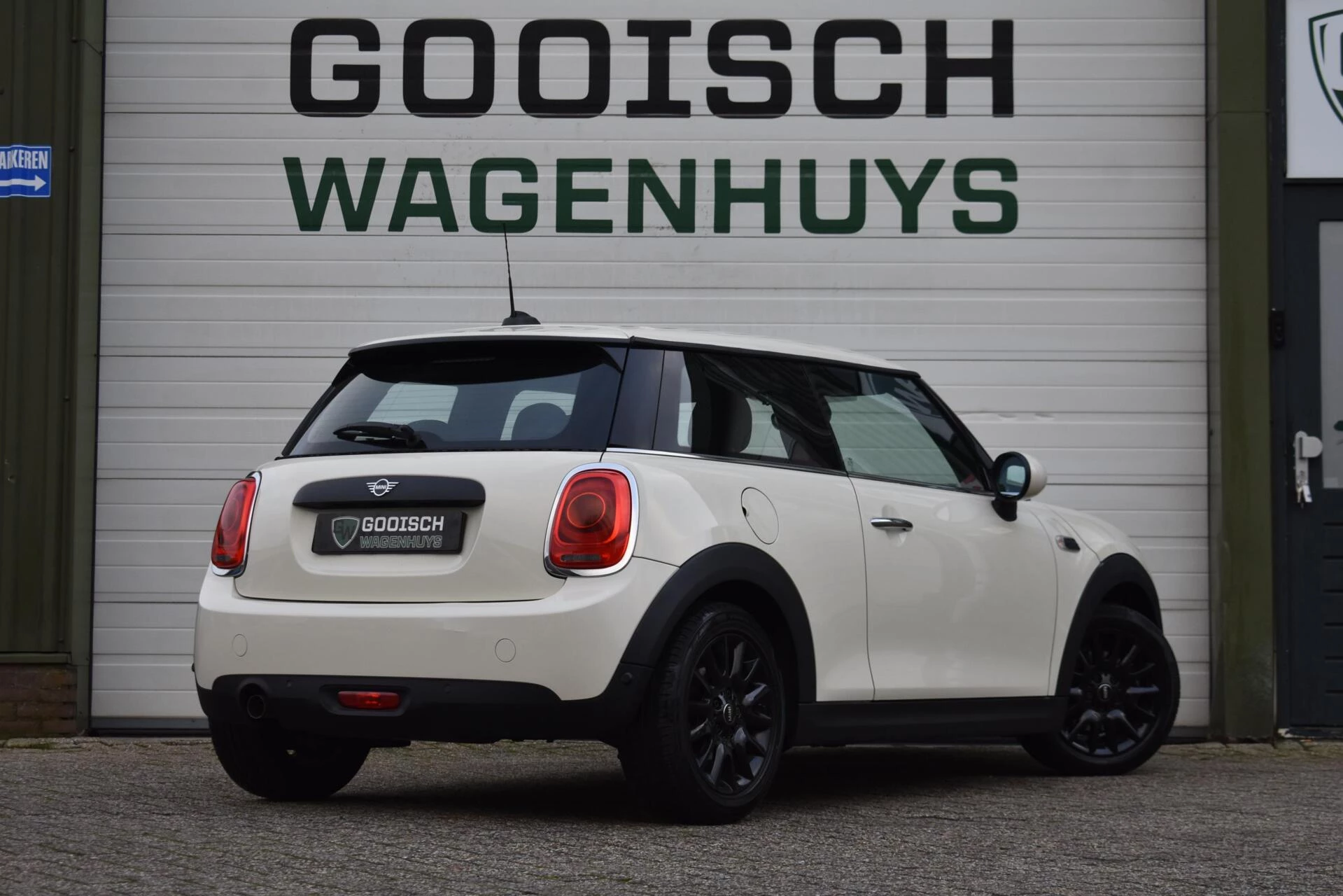 Hoofdafbeelding MINI One