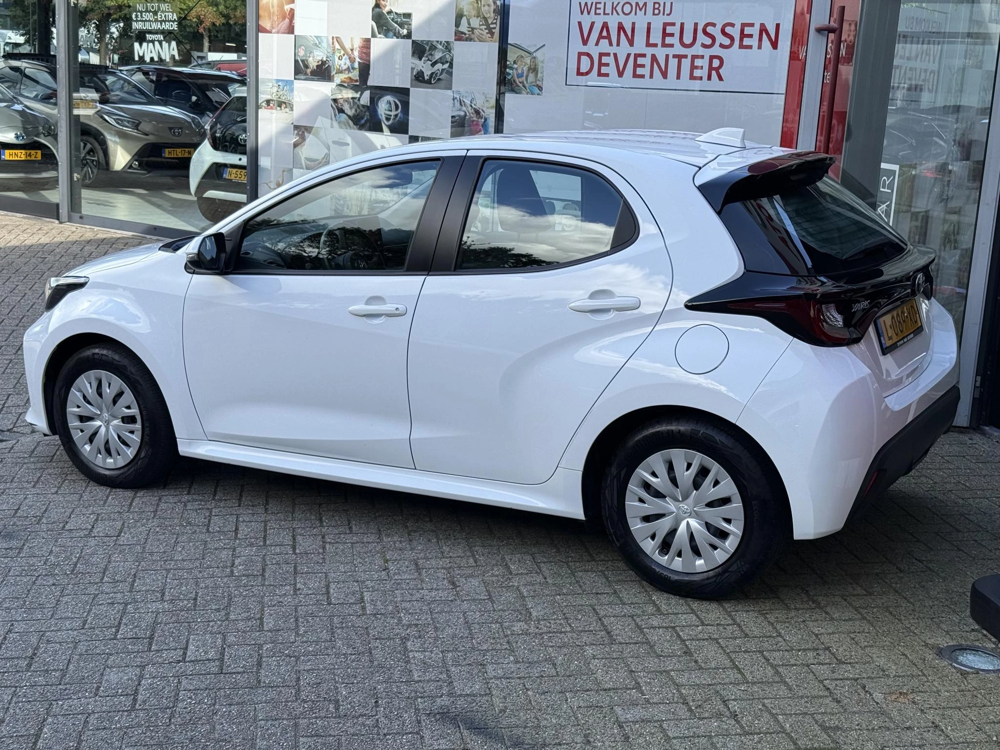 Hoofdafbeelding Toyota Yaris