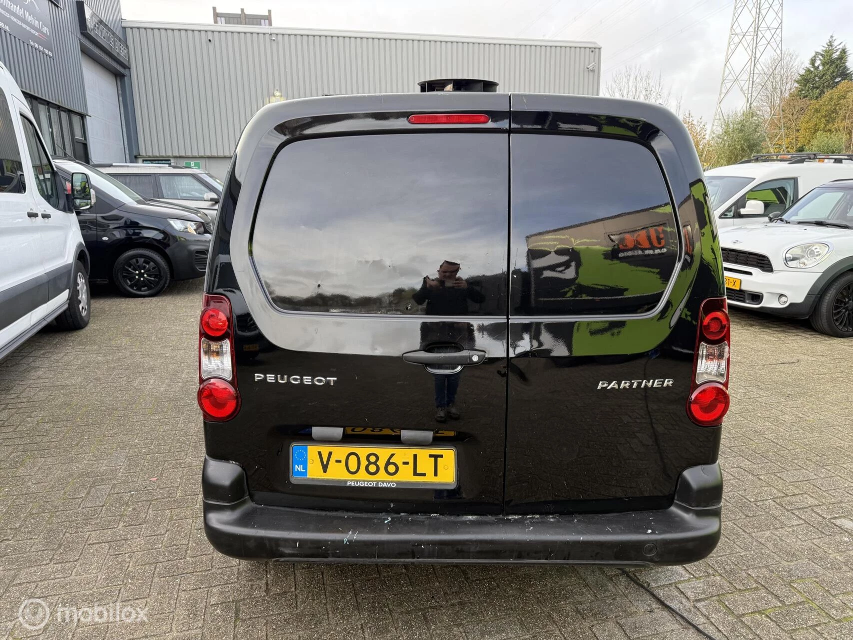 Hoofdafbeelding Peugeot Partner