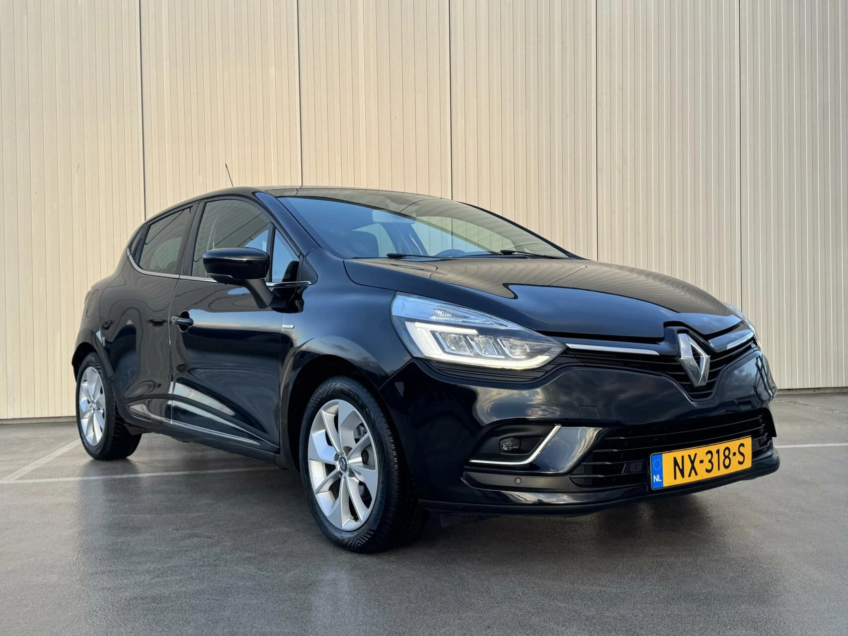 Hoofdafbeelding Renault Clio