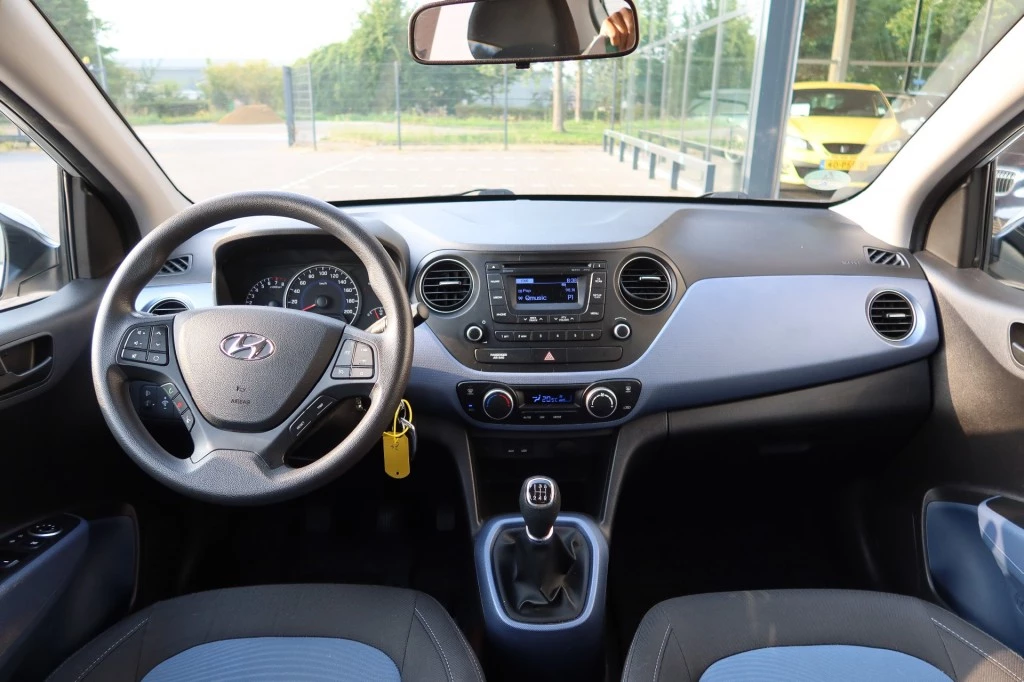 Hoofdafbeelding Hyundai i10