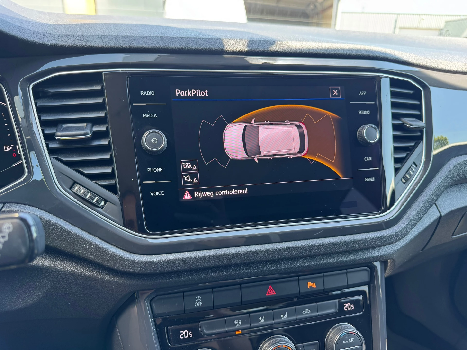 Hoofdafbeelding Volkswagen T-Roc