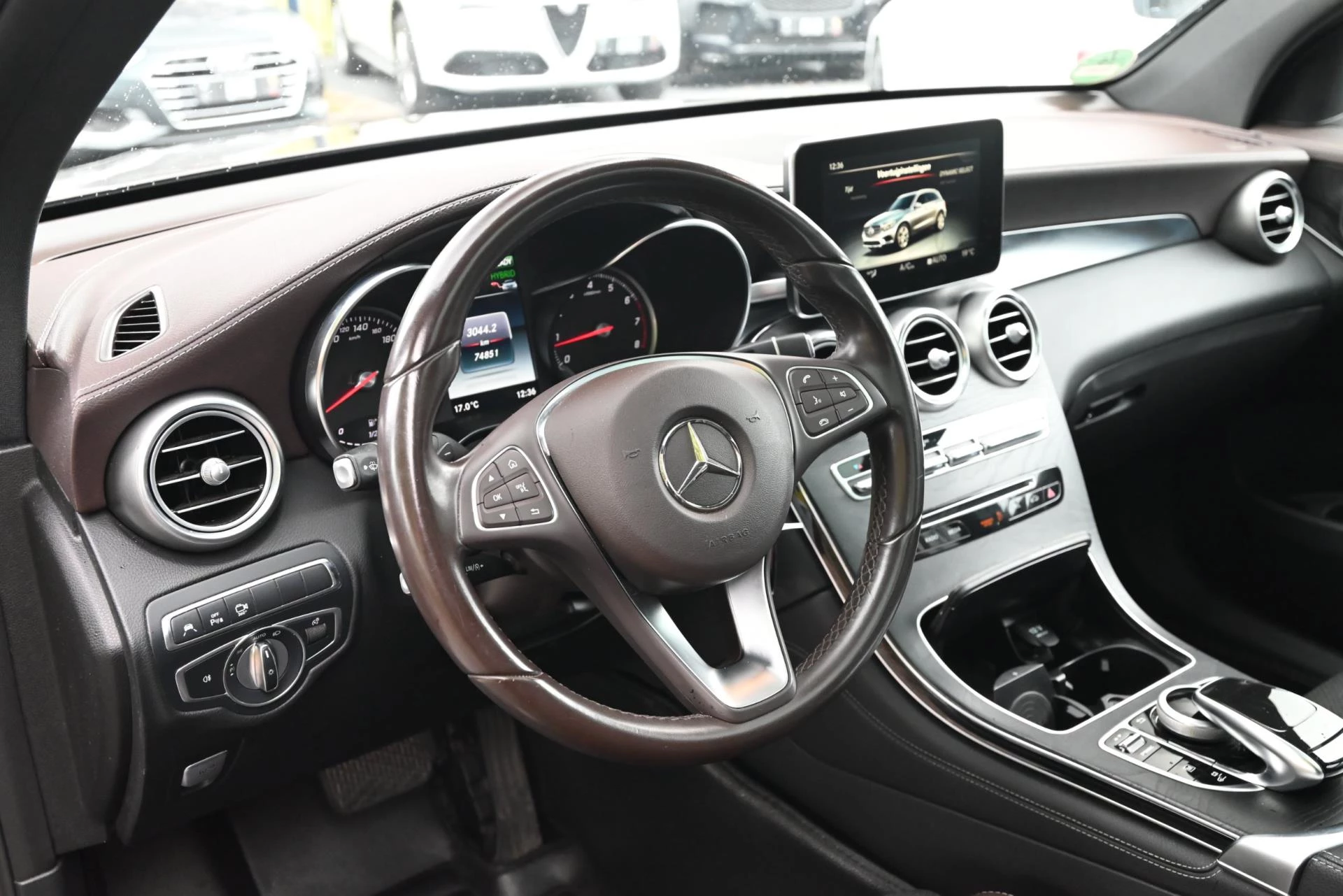 Hoofdafbeelding Mercedes-Benz GLC