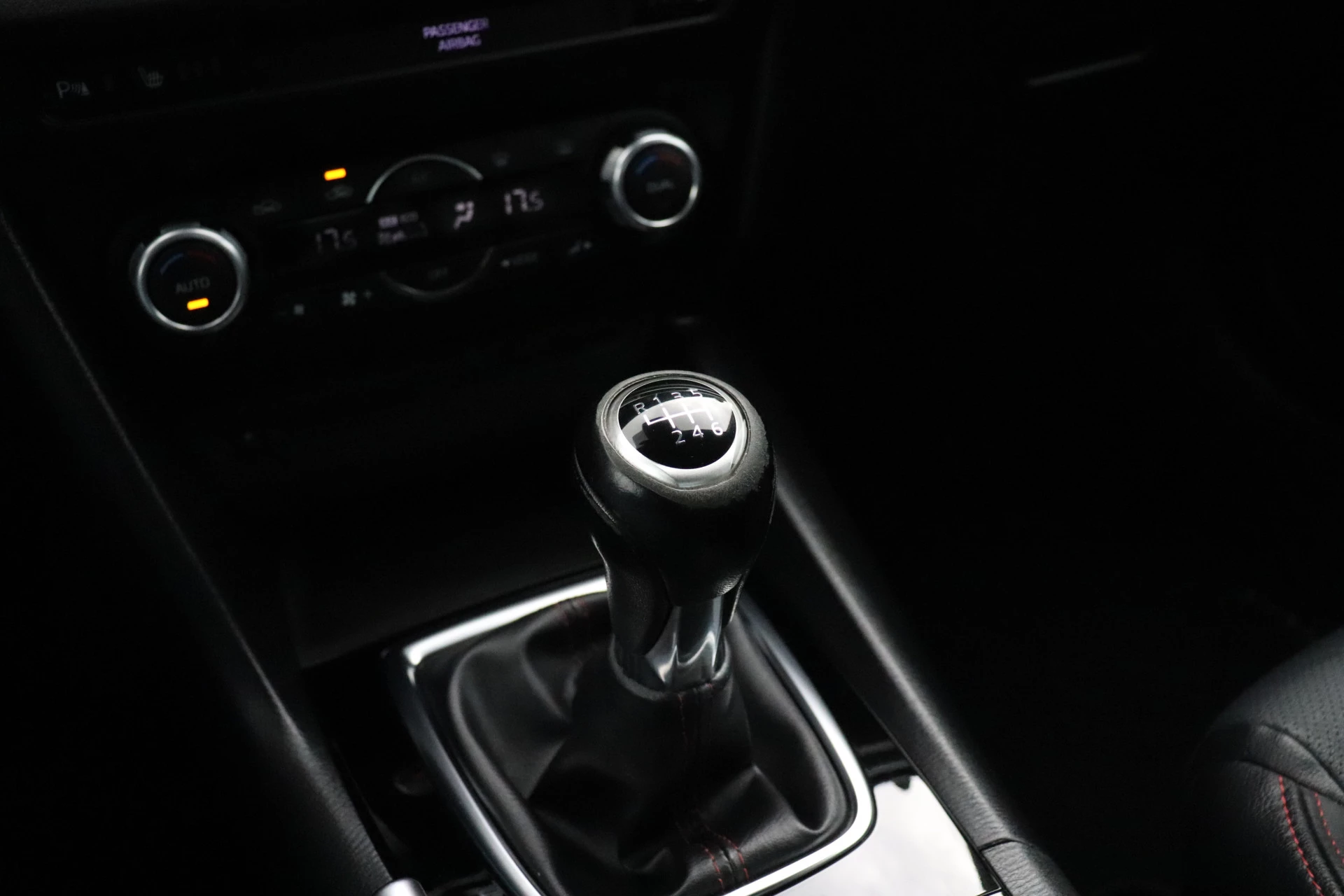 Hoofdafbeelding Mazda 3