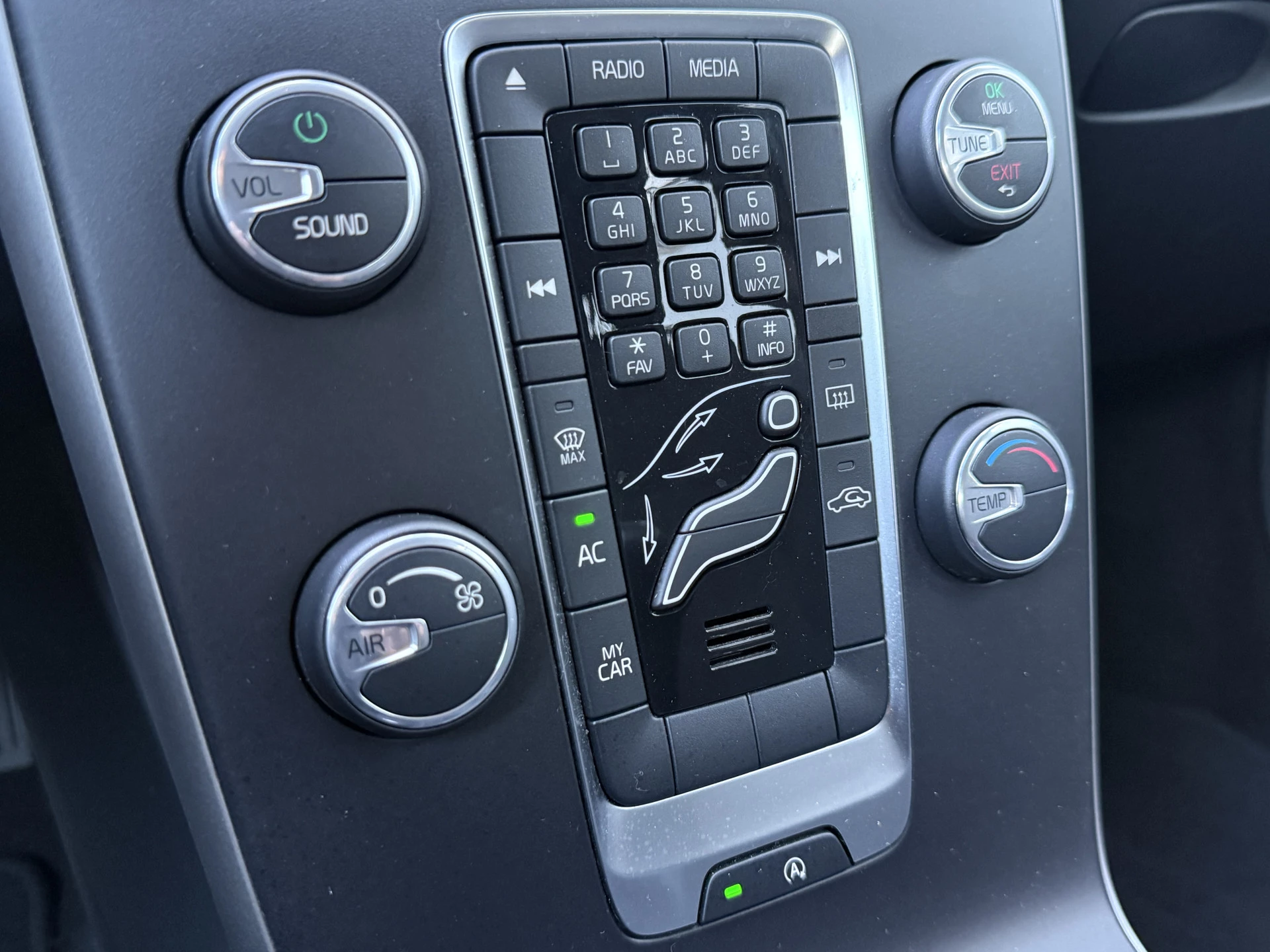 Hoofdafbeelding Volvo V40