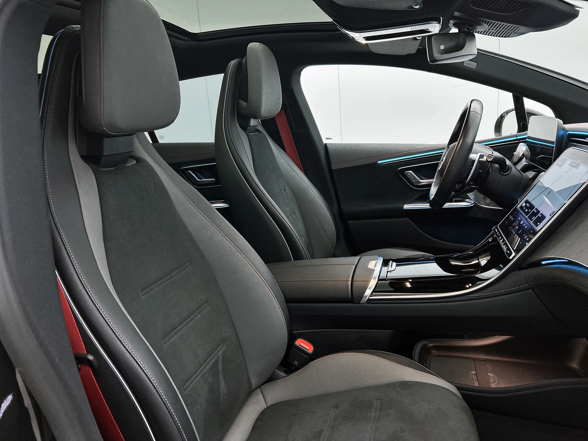 Hoofdafbeelding Mercedes-Benz EQE