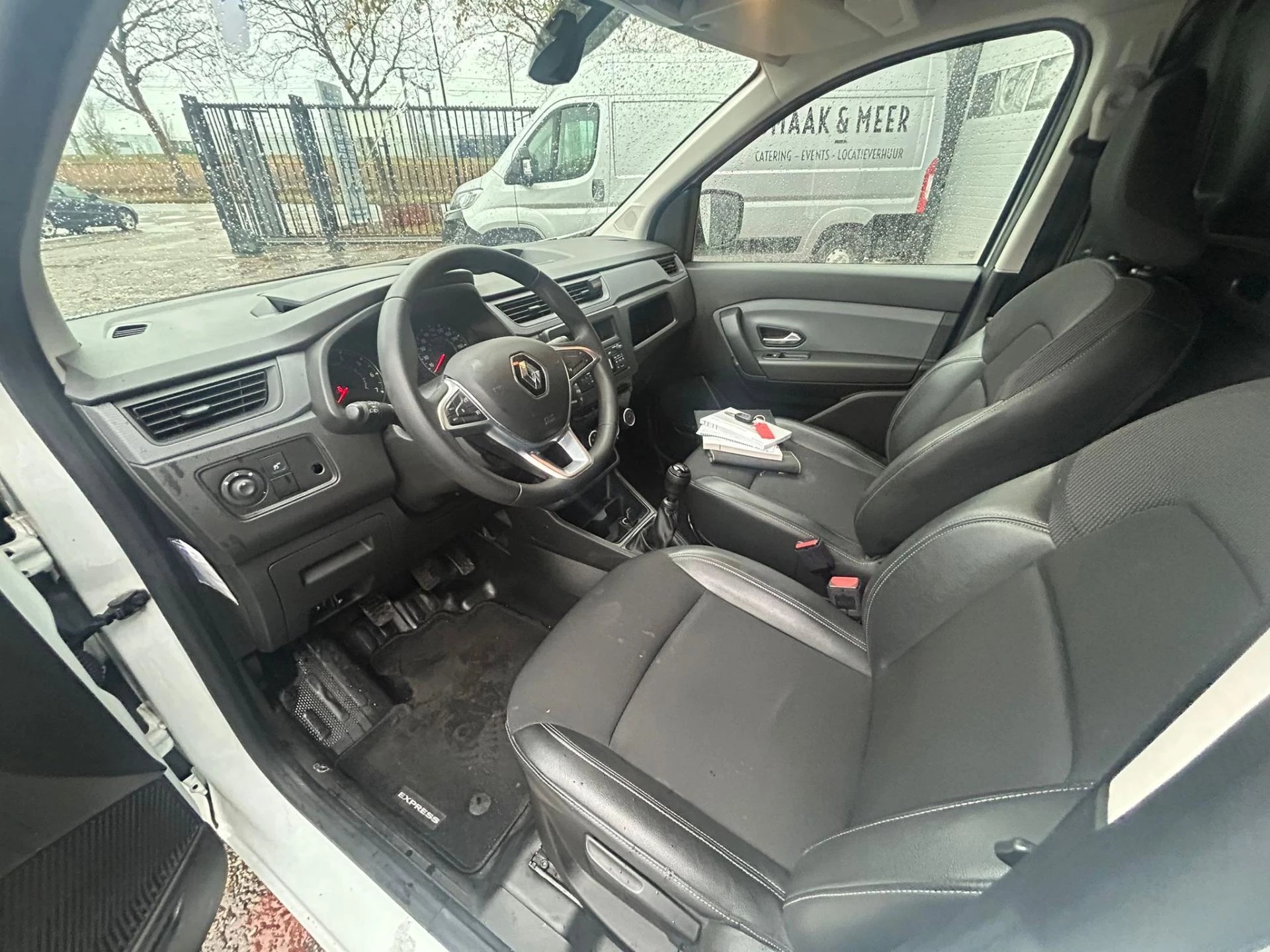 Hoofdafbeelding Renault Express