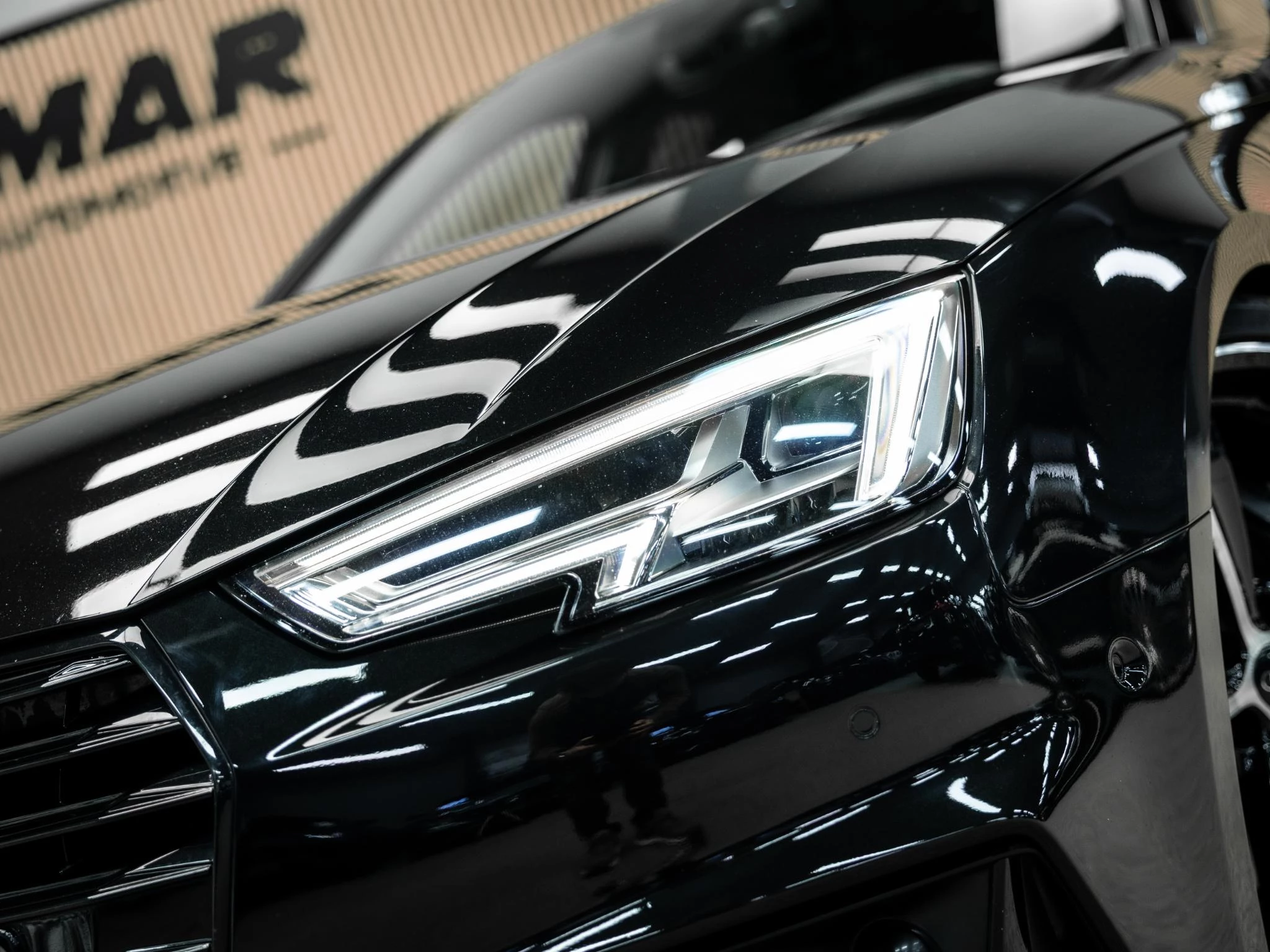 Hoofdafbeelding Audi A4