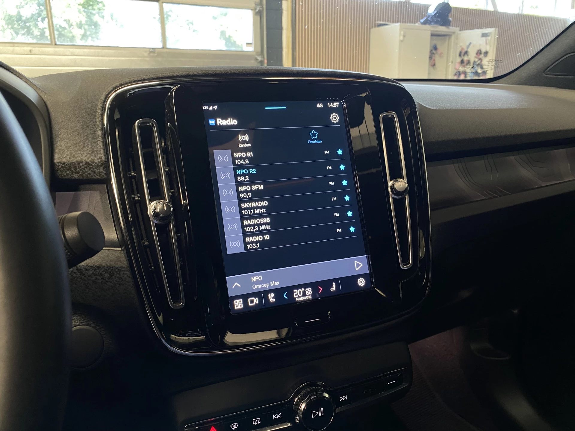 Hoofdafbeelding Volvo C40