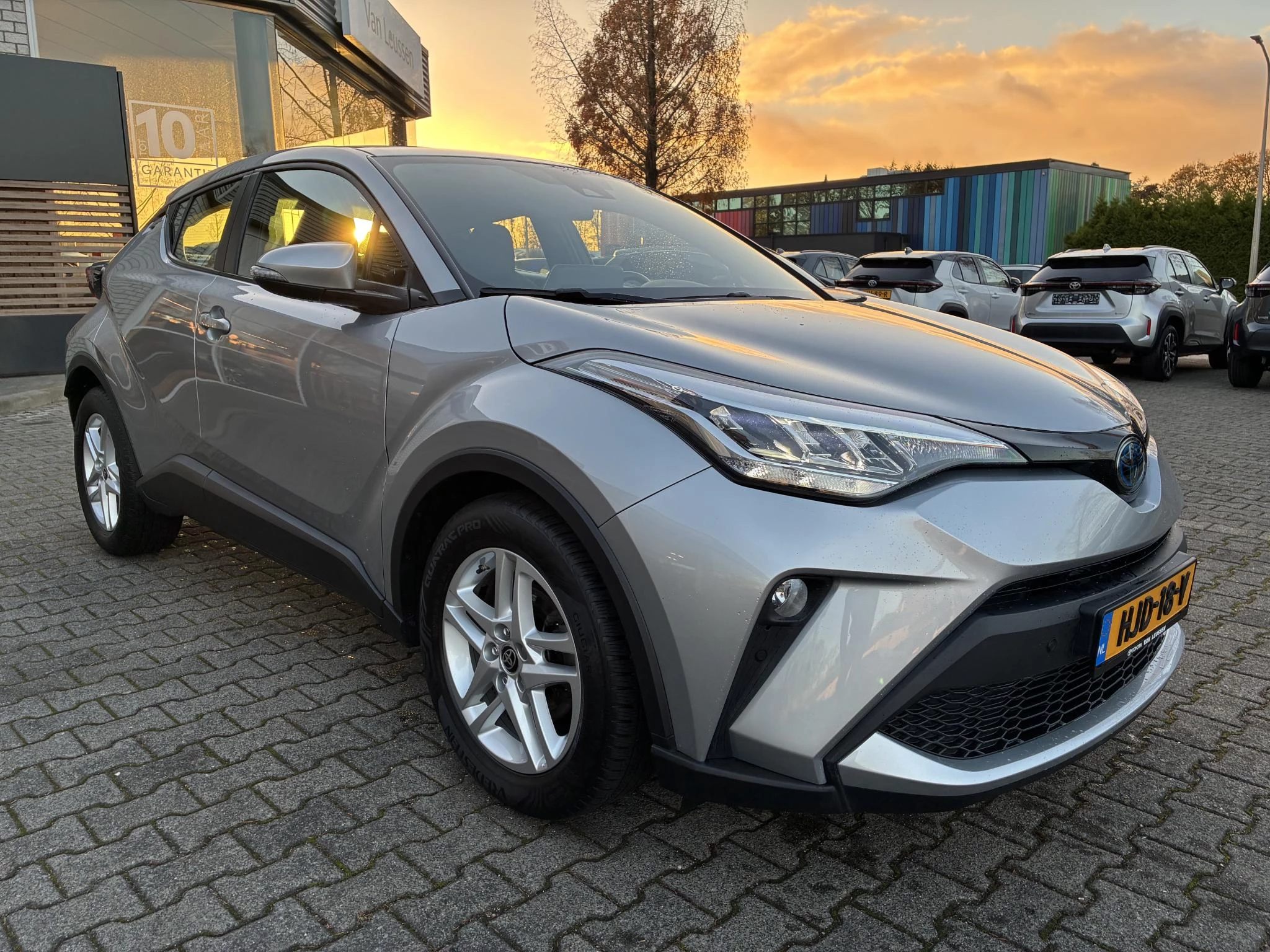 Hoofdafbeelding Toyota C-HR
