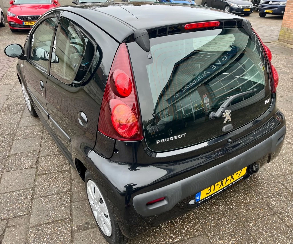 Hoofdafbeelding Peugeot 107