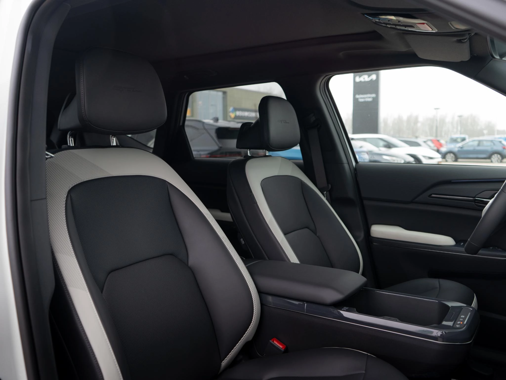 Hoofdafbeelding Kia EV5