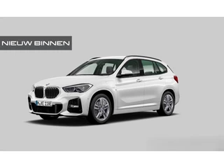 BMW X1 xDrive25e Executive M Sport | Stoelverwarming | Parkeersensoren | Navigatie | Keyless | Cruise Control | LED | Climate Control | DAB | BTW |