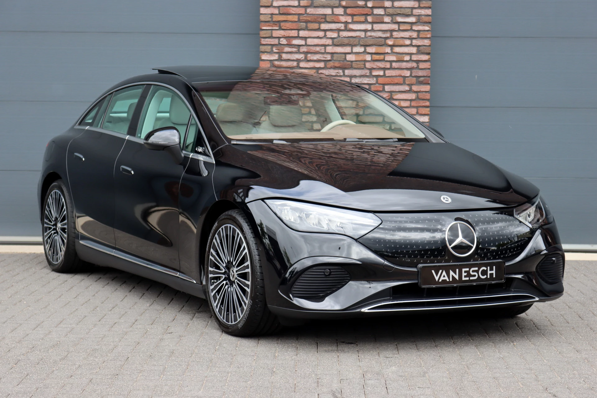 Hoofdafbeelding Mercedes-Benz EQE