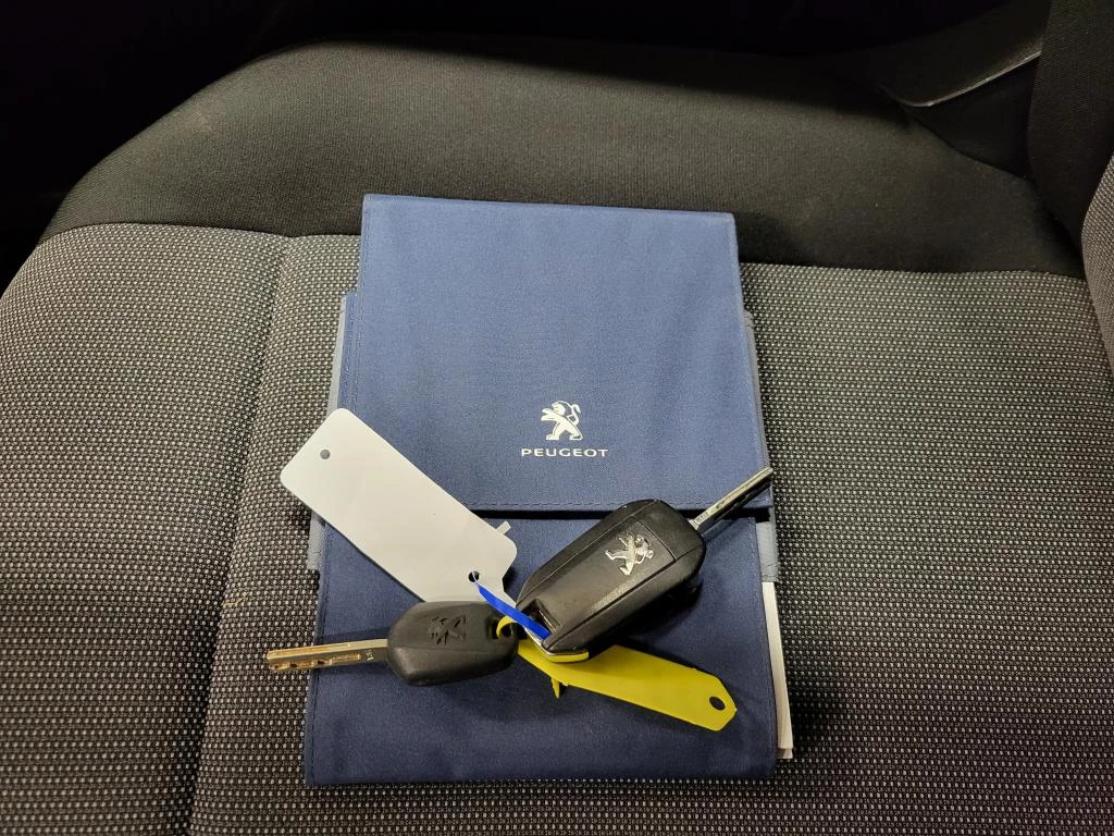 Hoofdafbeelding Peugeot Partner