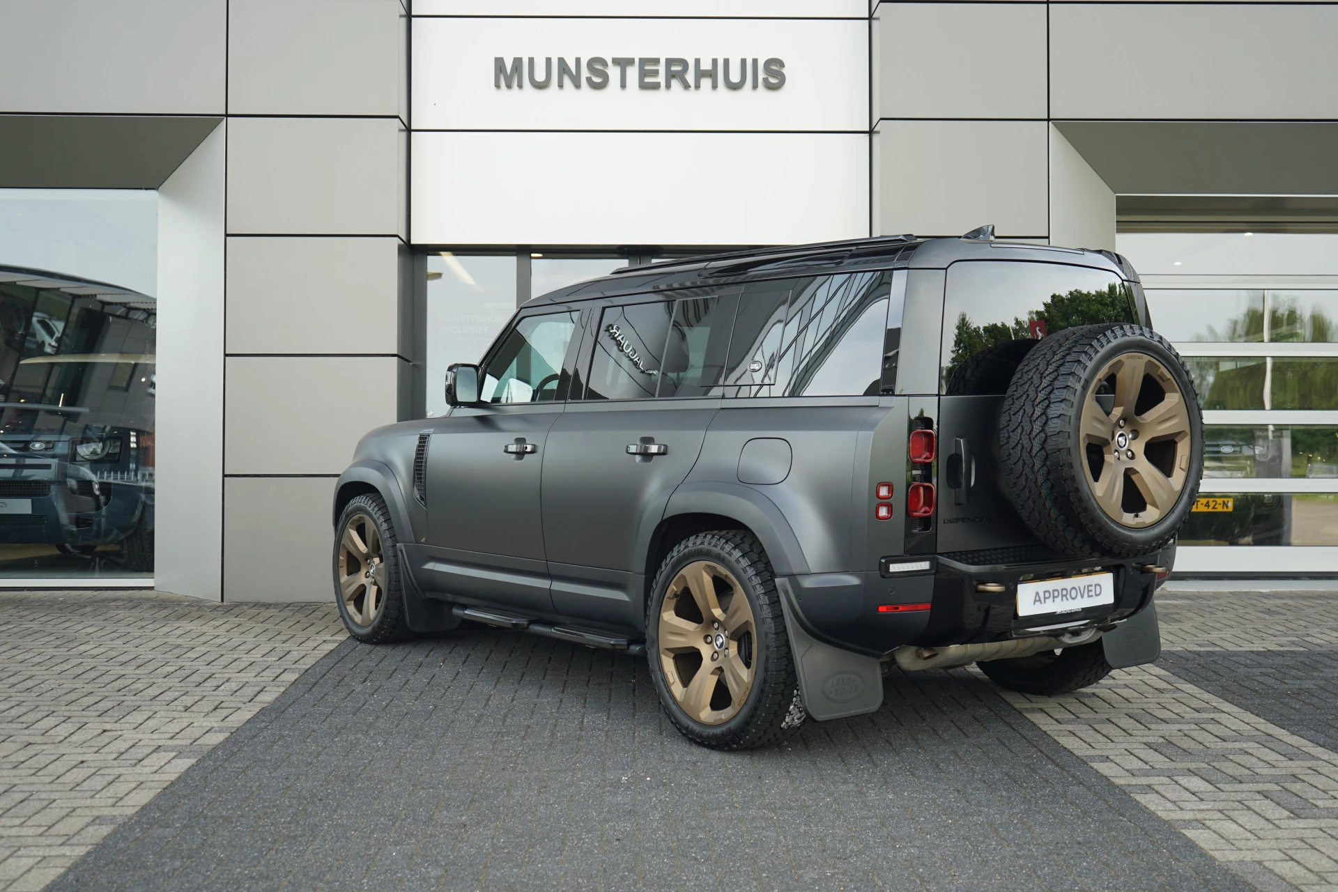 Hoofdafbeelding Land Rover Defender