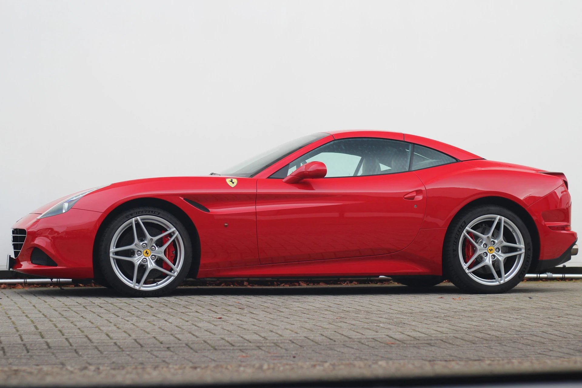 Hoofdafbeelding Ferrari California