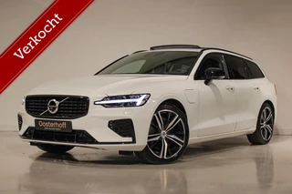 Hoofdafbeelding Volvo V60 Volvo V60 2.0 T8 Twin Engine AWD R-Design PANO | B&W | HUD