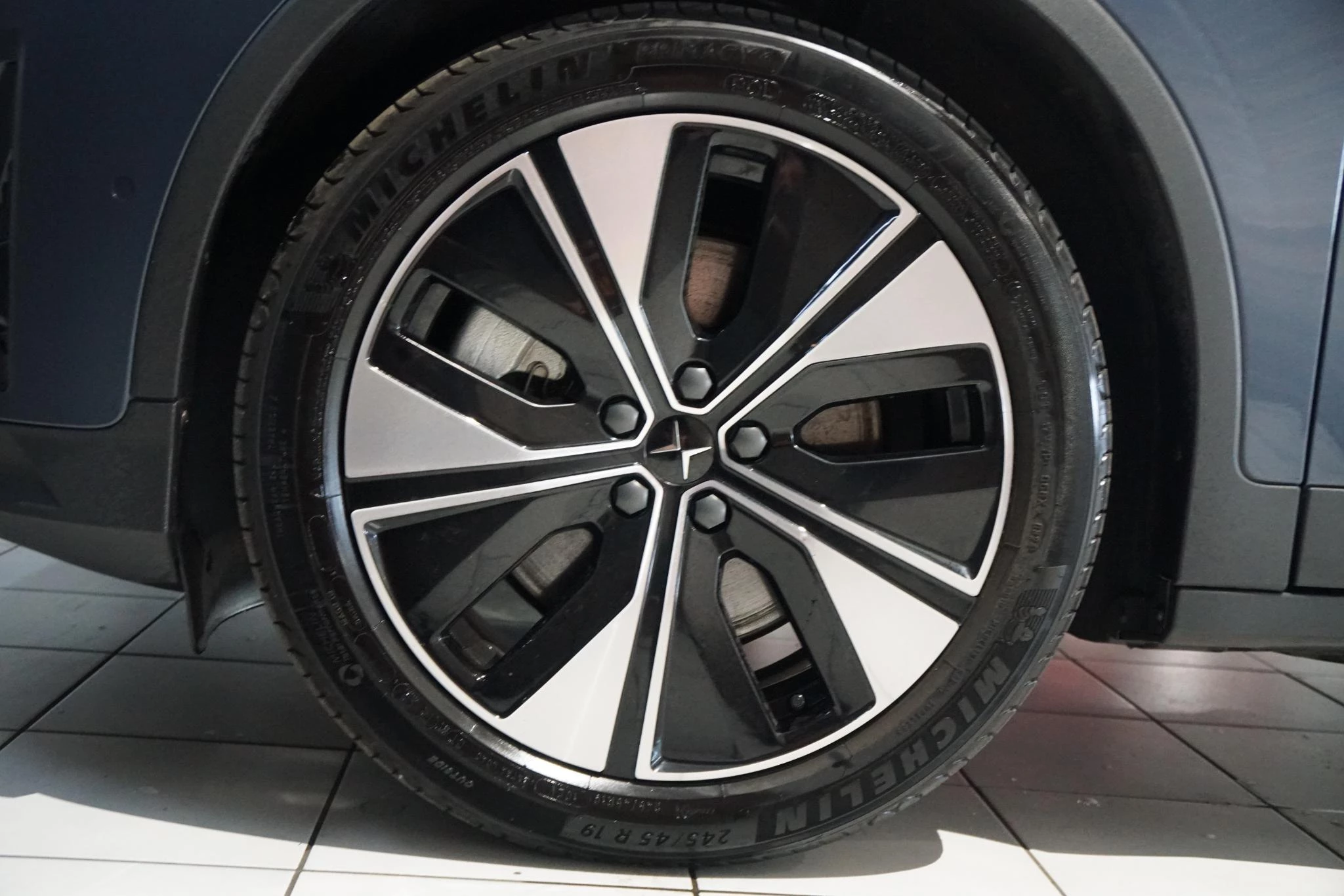 Hoofdafbeelding Polestar 2