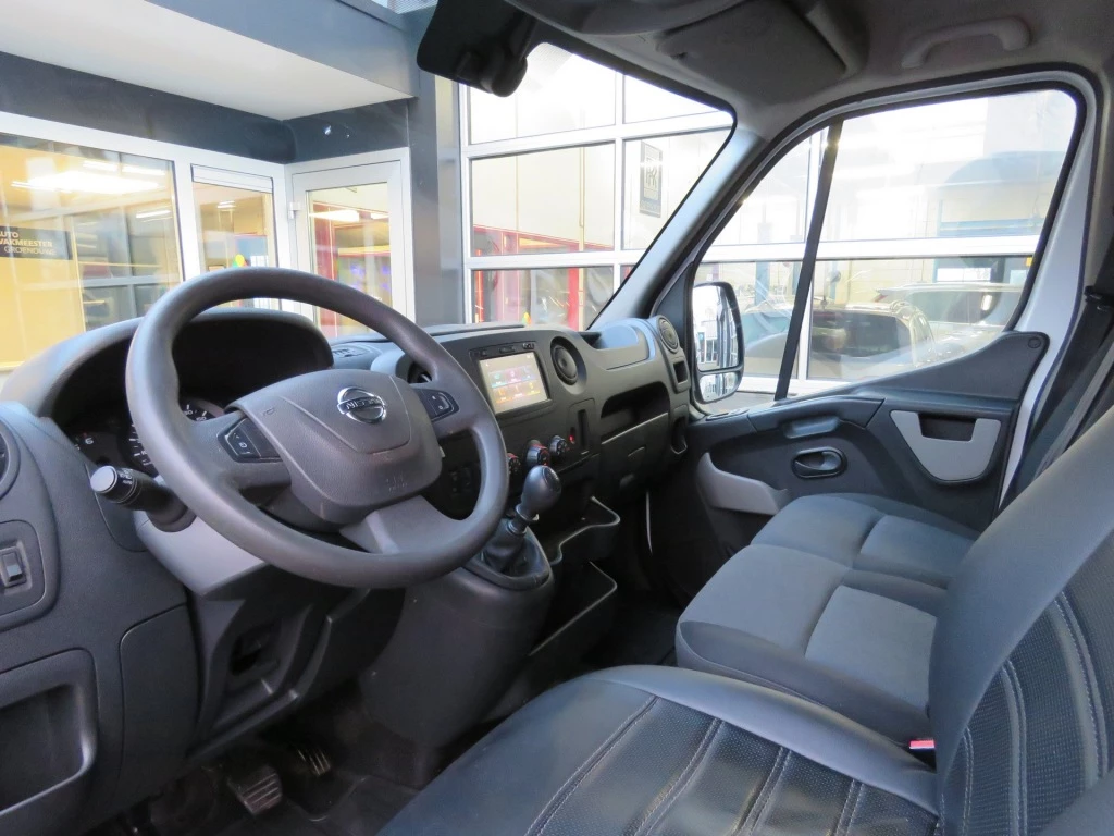 Hoofdafbeelding Nissan NV400