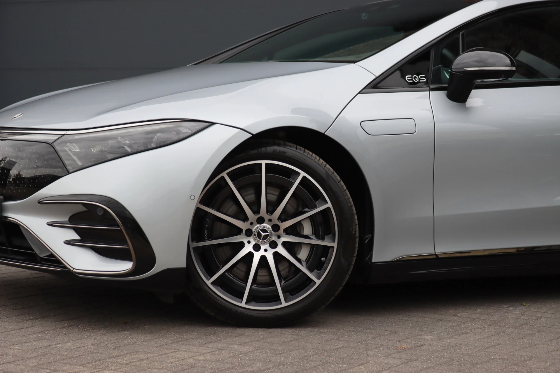 Hoofdafbeelding Mercedes-Benz EQS