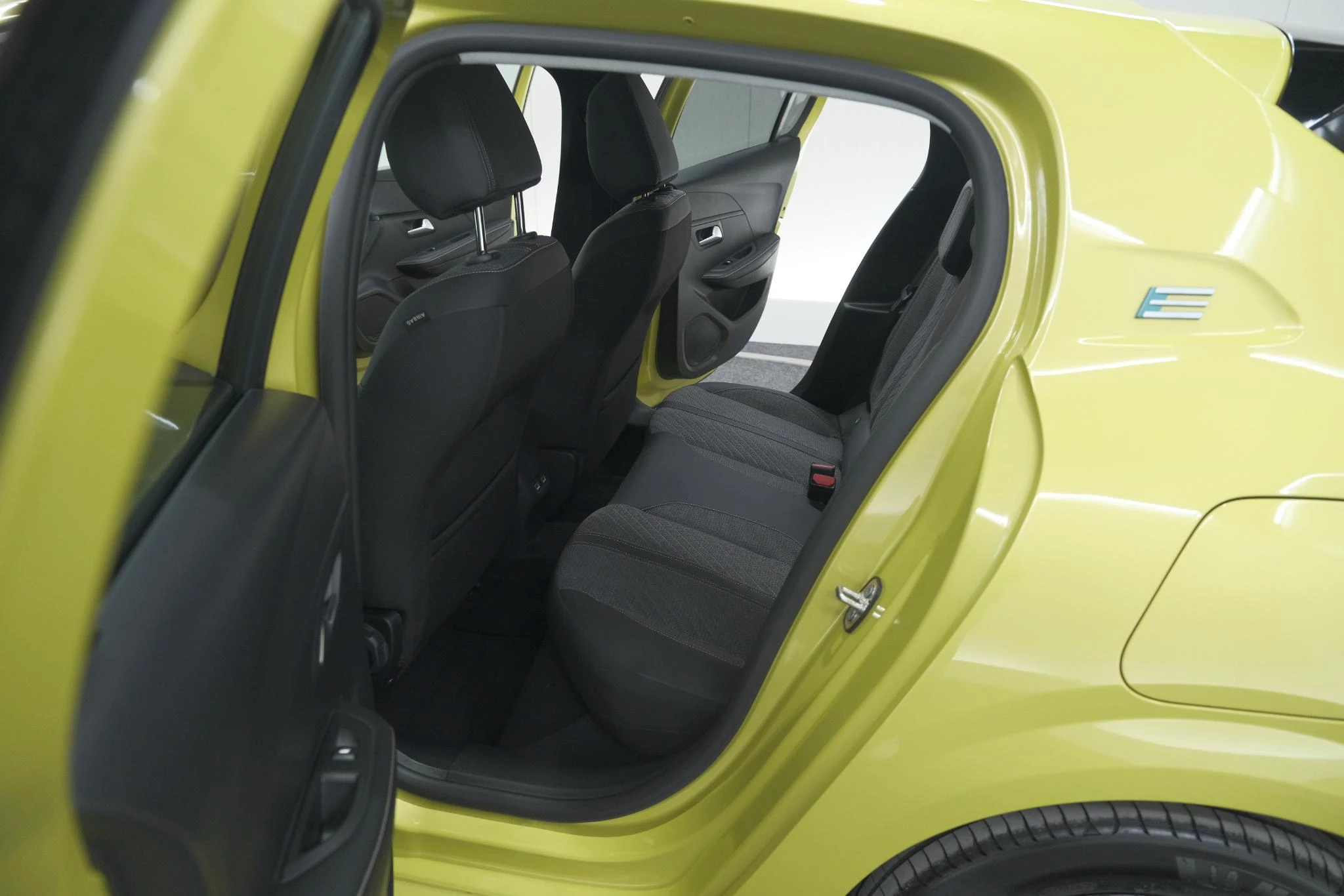 Hoofdafbeelding Peugeot e-208