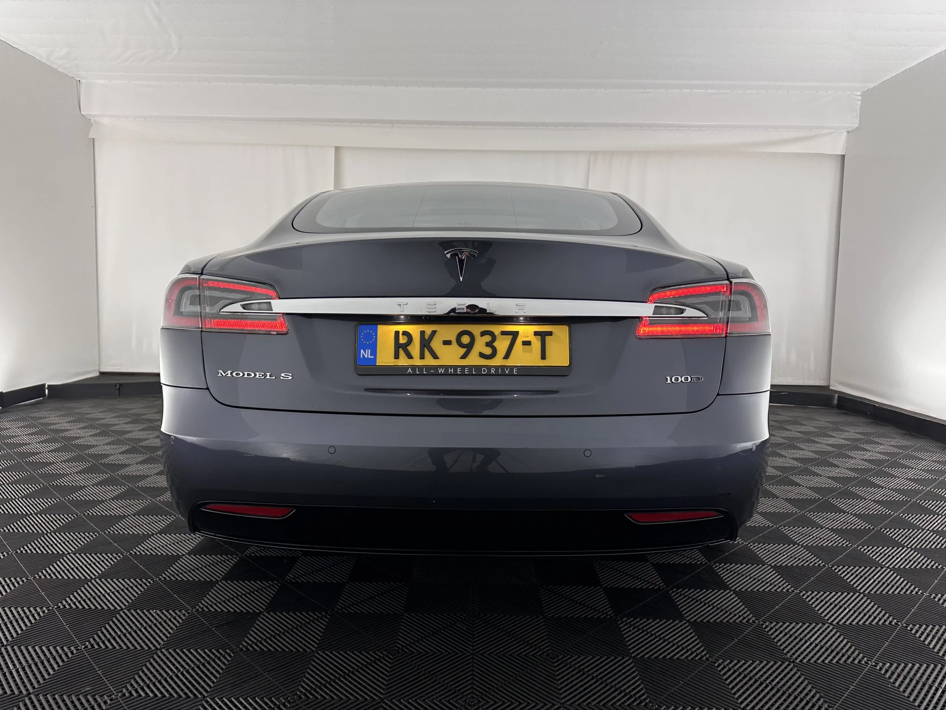 Hoofdafbeelding Tesla Model S