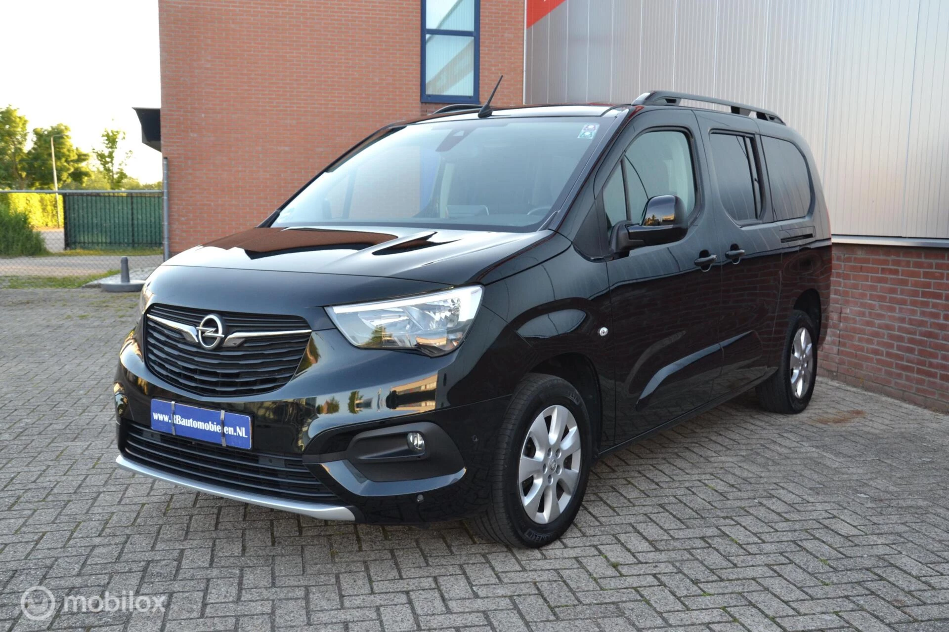 Hoofdafbeelding Opel Combo