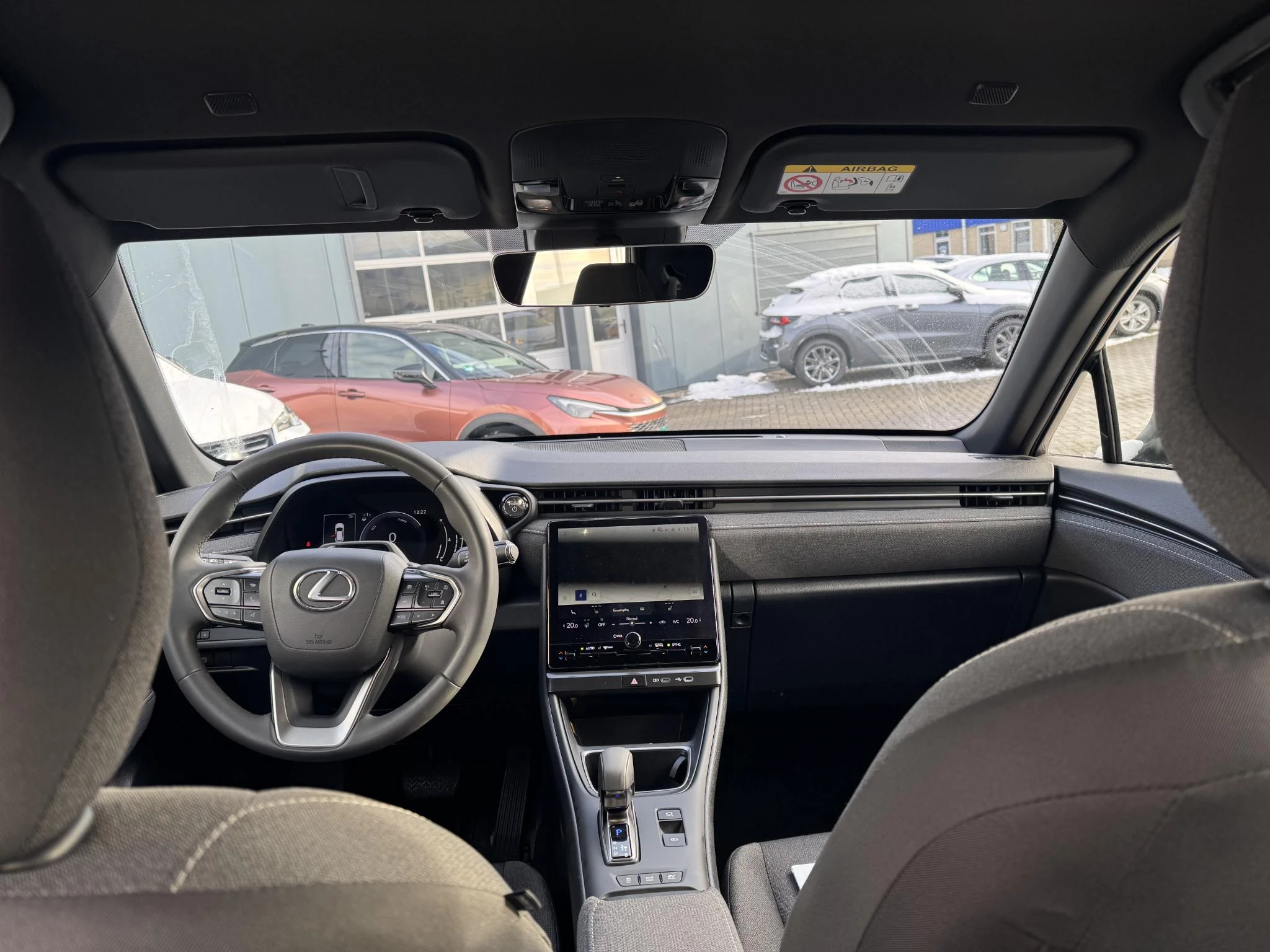 Hoofdafbeelding Lexus LBX