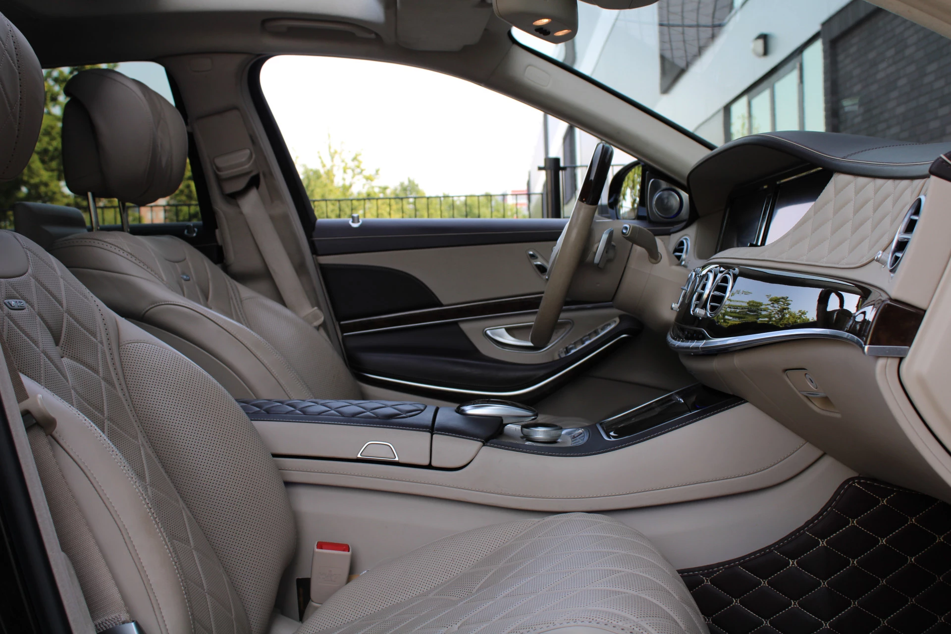 Hoofdafbeelding Mercedes-Benz S-Klasse