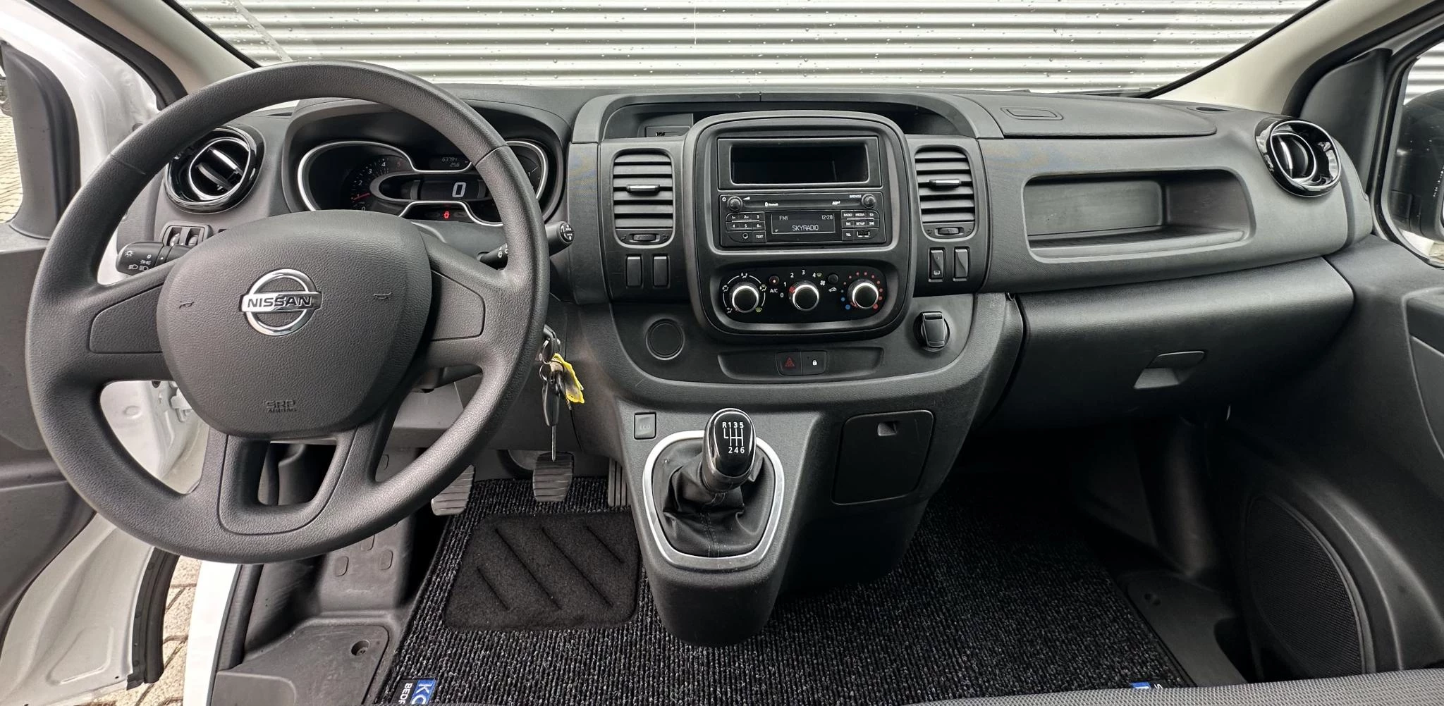 Hoofdafbeelding Nissan NV300