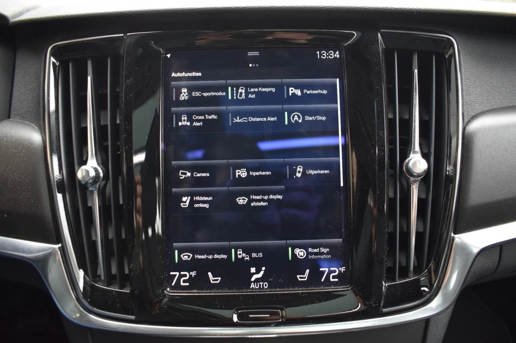 Hoofdafbeelding Volvo V90