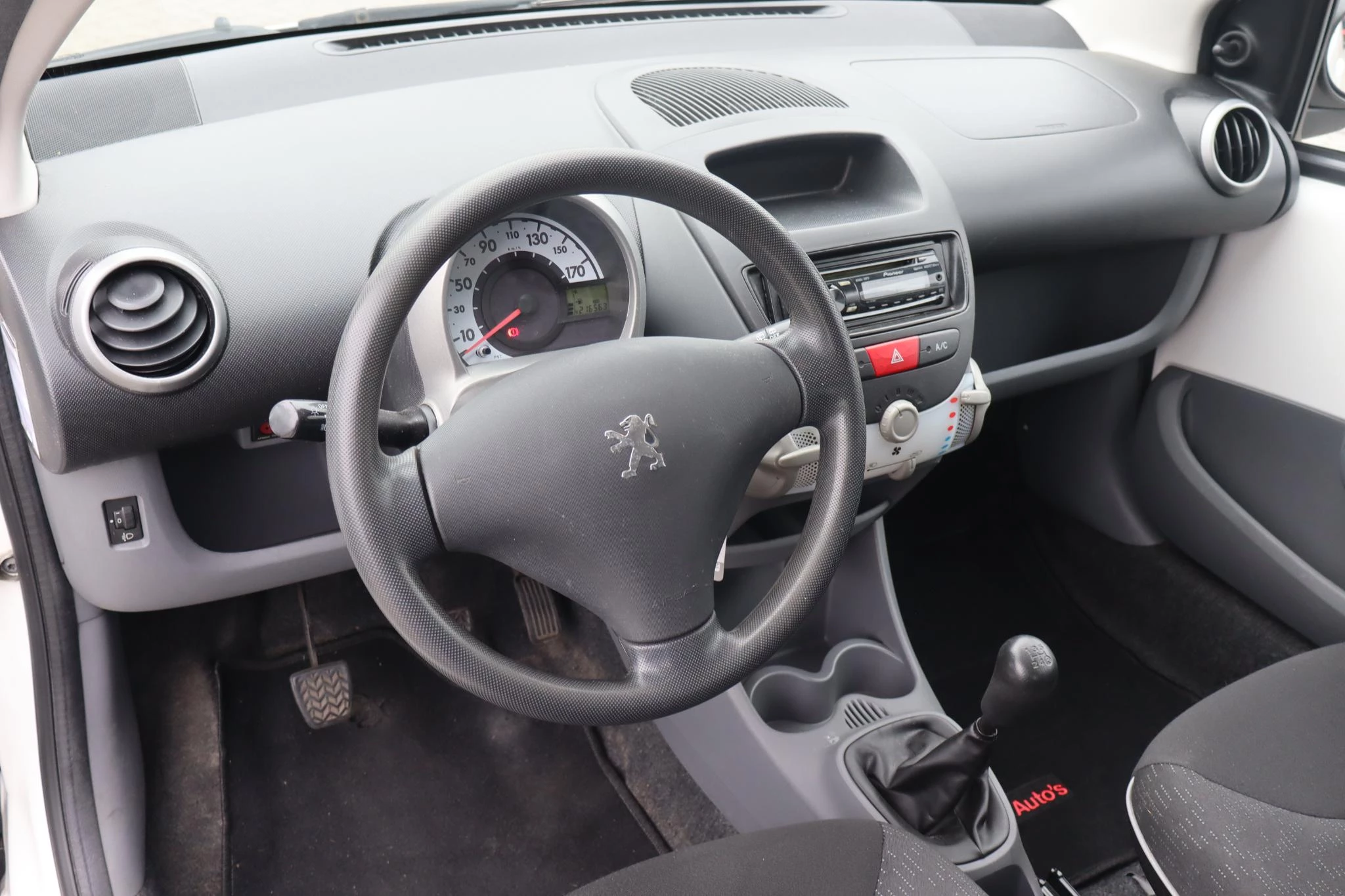 Hoofdafbeelding Peugeot 107