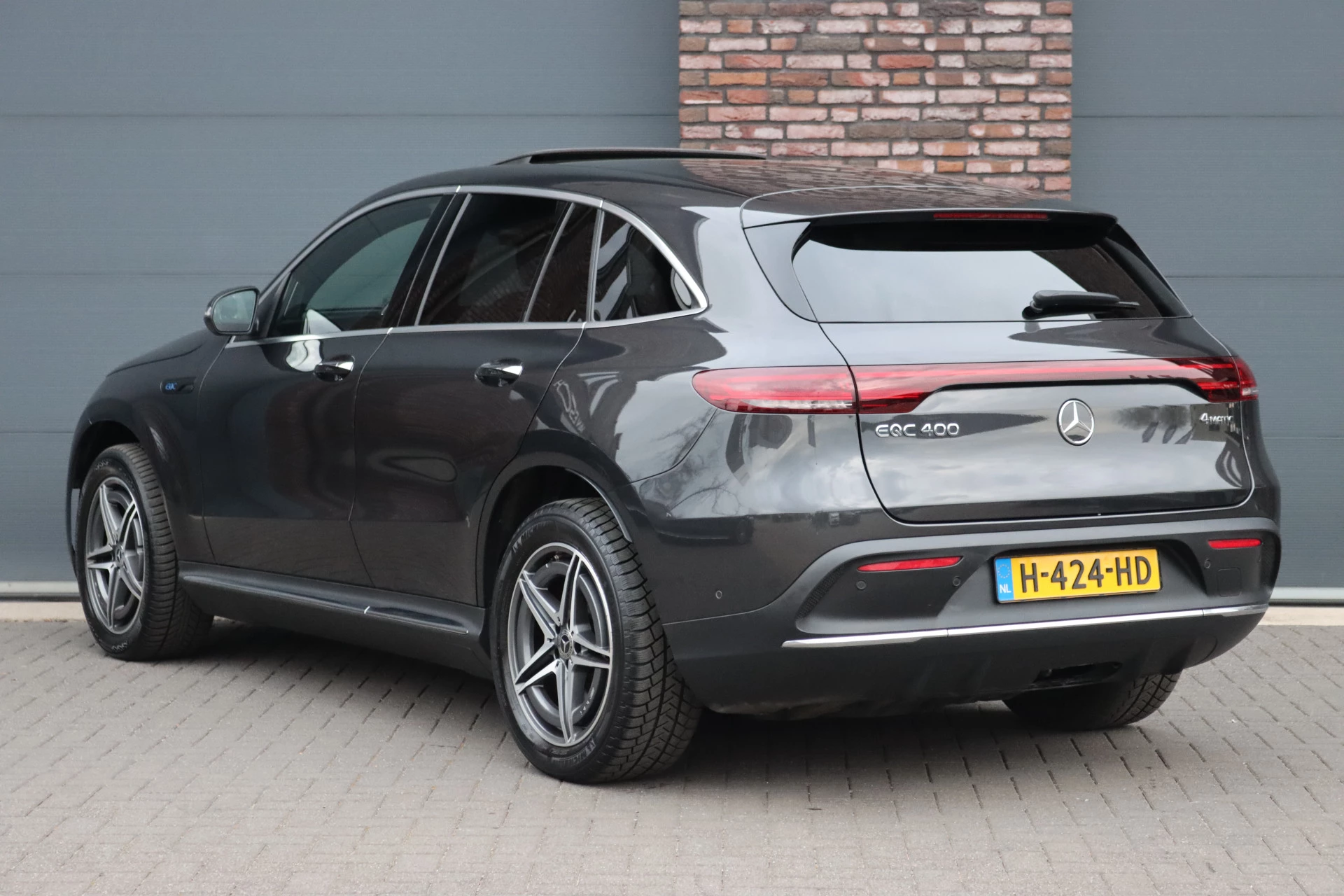 Hoofdafbeelding Mercedes-Benz EQC