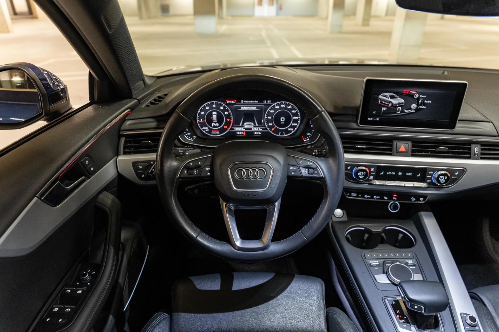 Hoofdafbeelding Audi A4