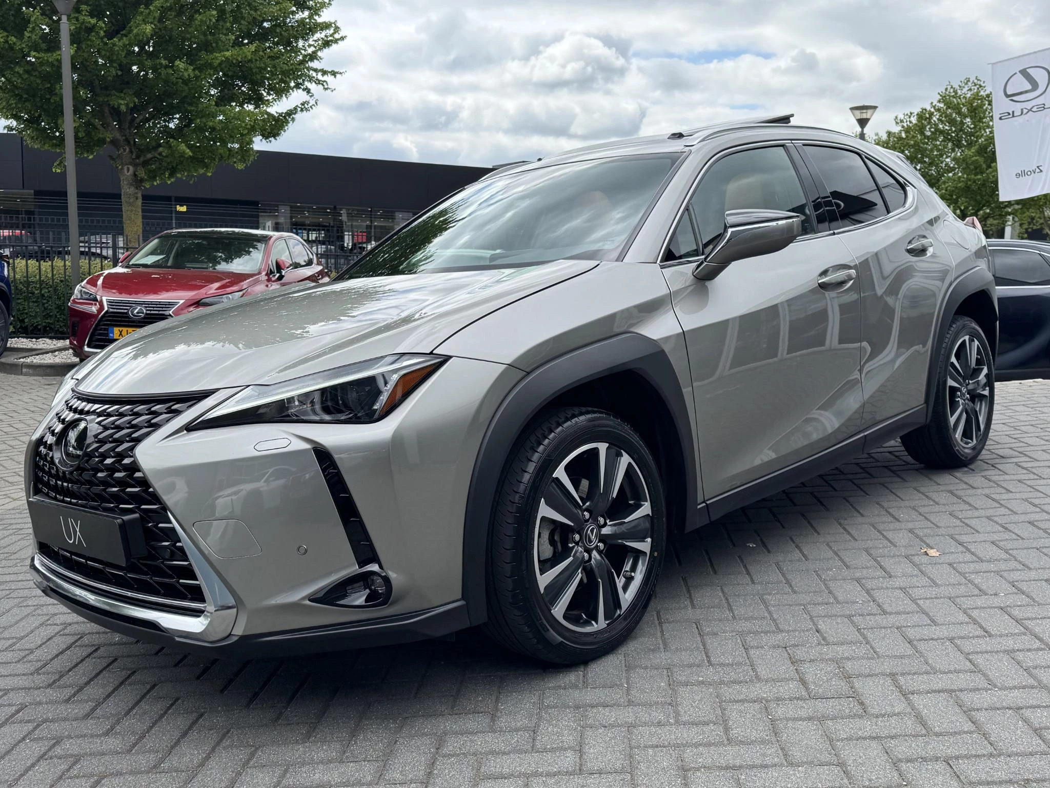 Hoofdafbeelding Lexus UX