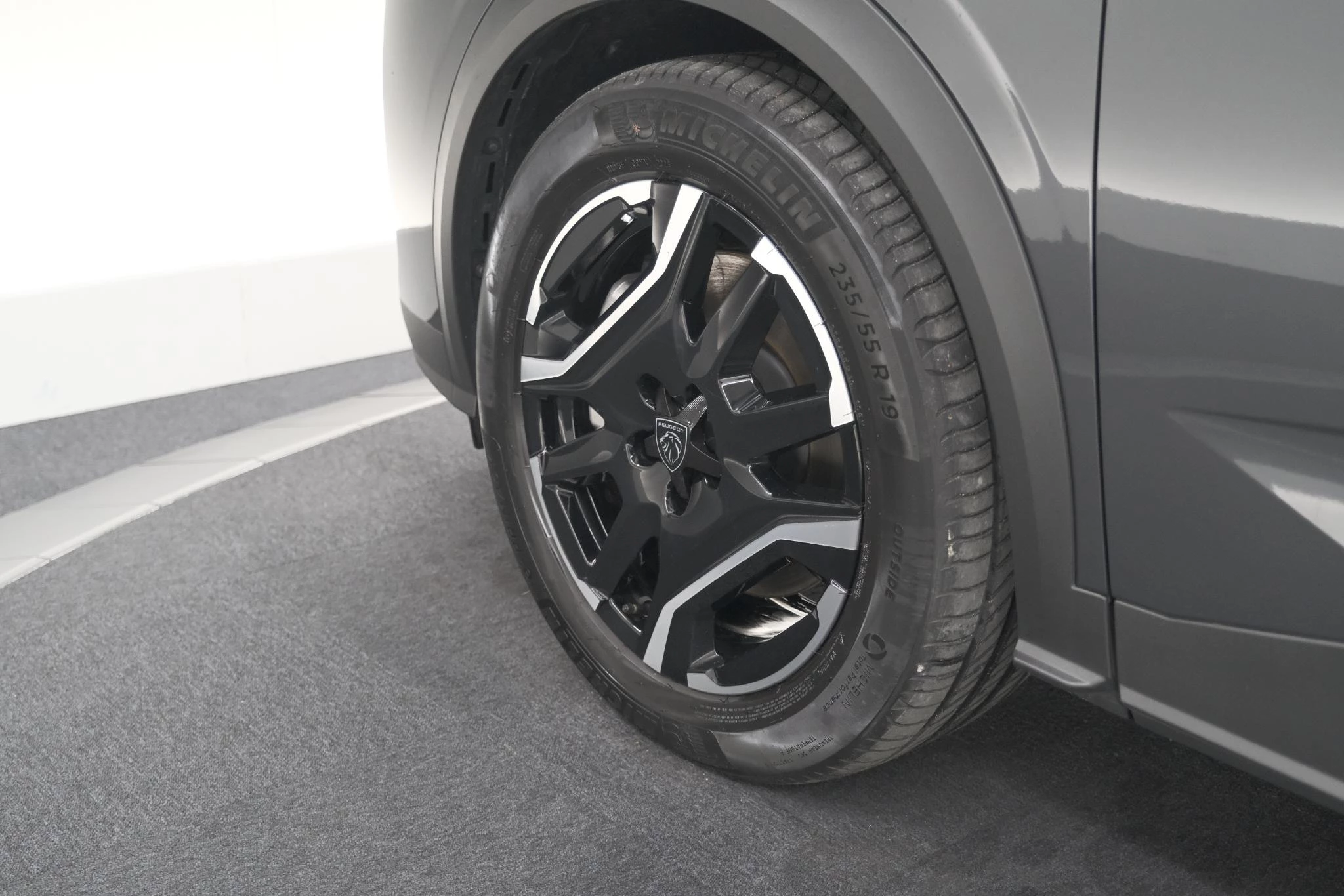Hoofdafbeelding Peugeot e-3008