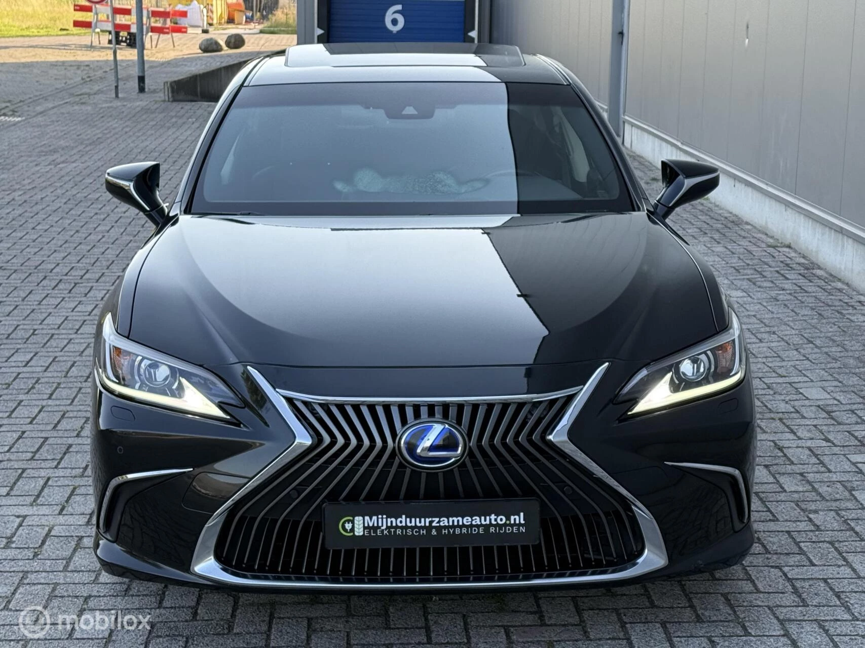 Hoofdafbeelding Lexus ES