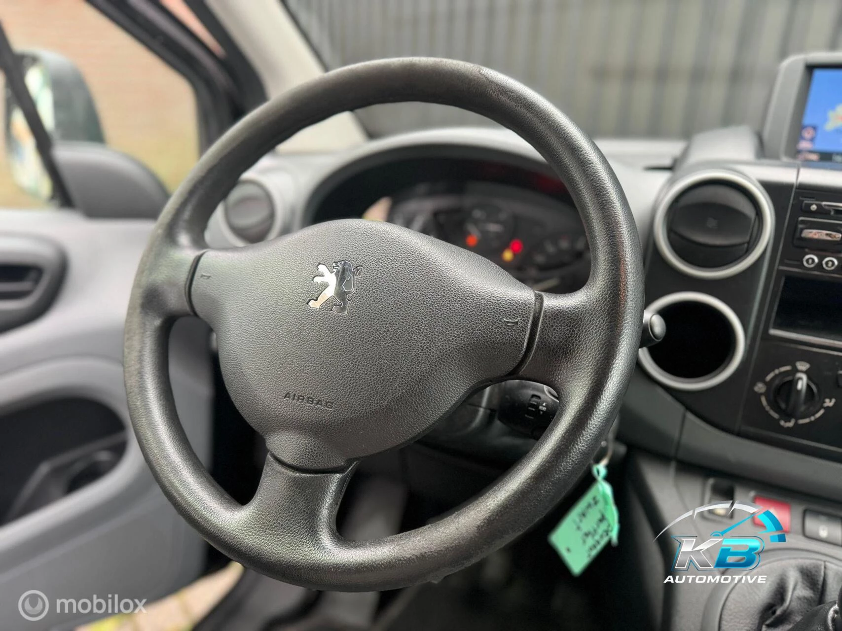 Hoofdafbeelding Peugeot Partner