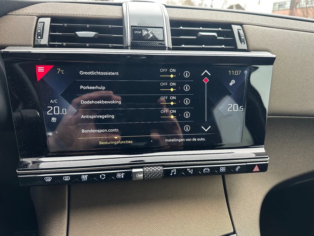 Hoofdafbeelding DS DS 7