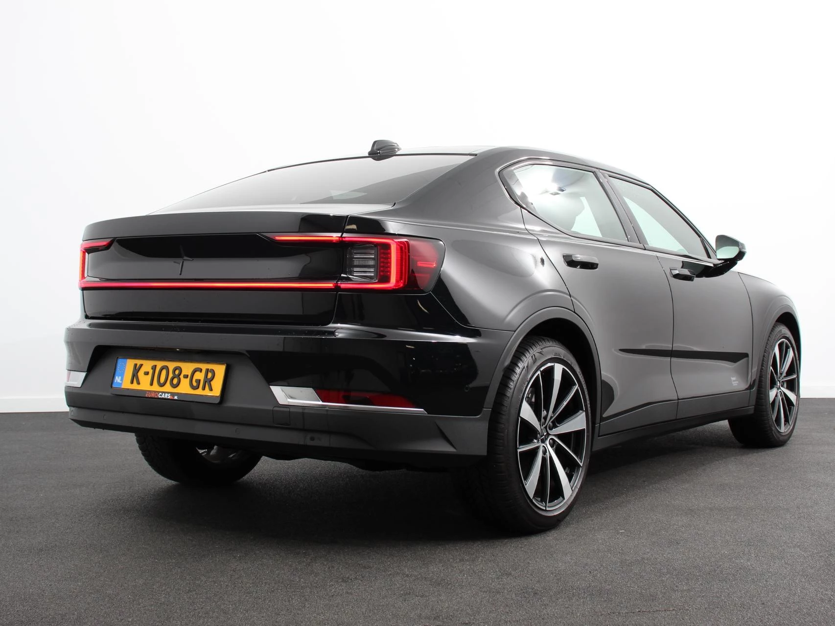 Hoofdafbeelding Polestar 2