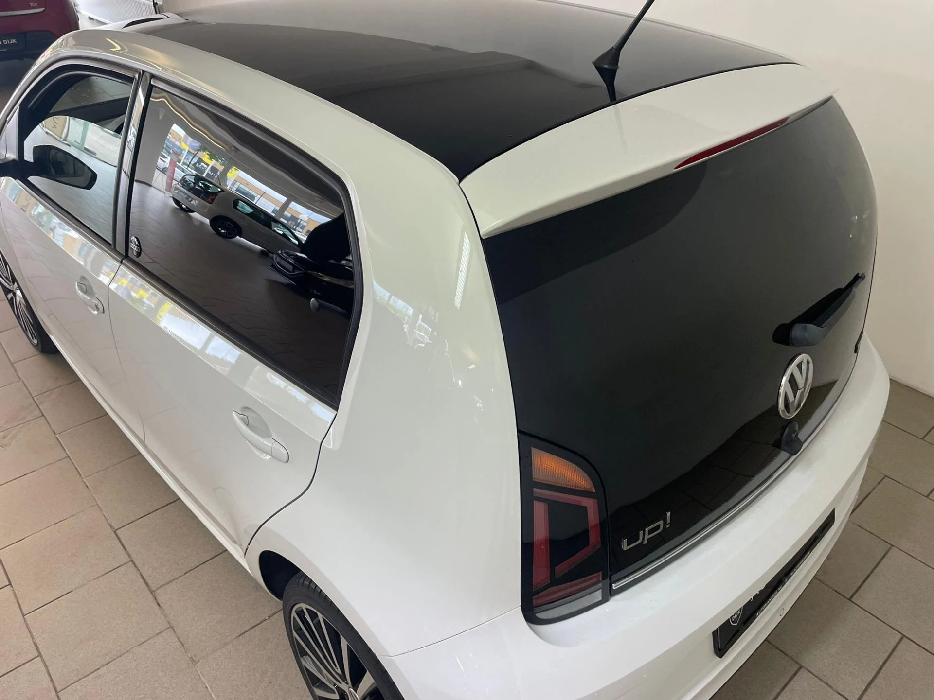 Hoofdafbeelding Volkswagen up!