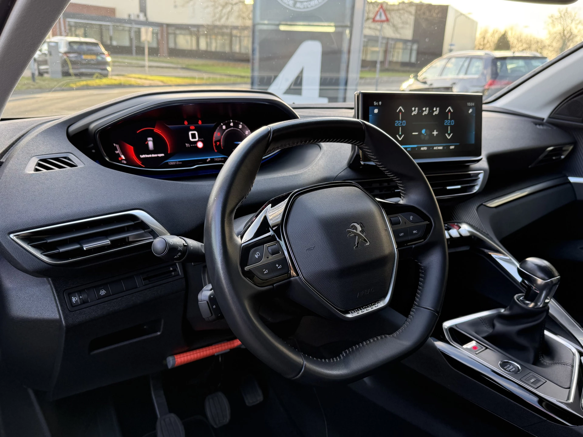 Hoofdafbeelding Peugeot 5008